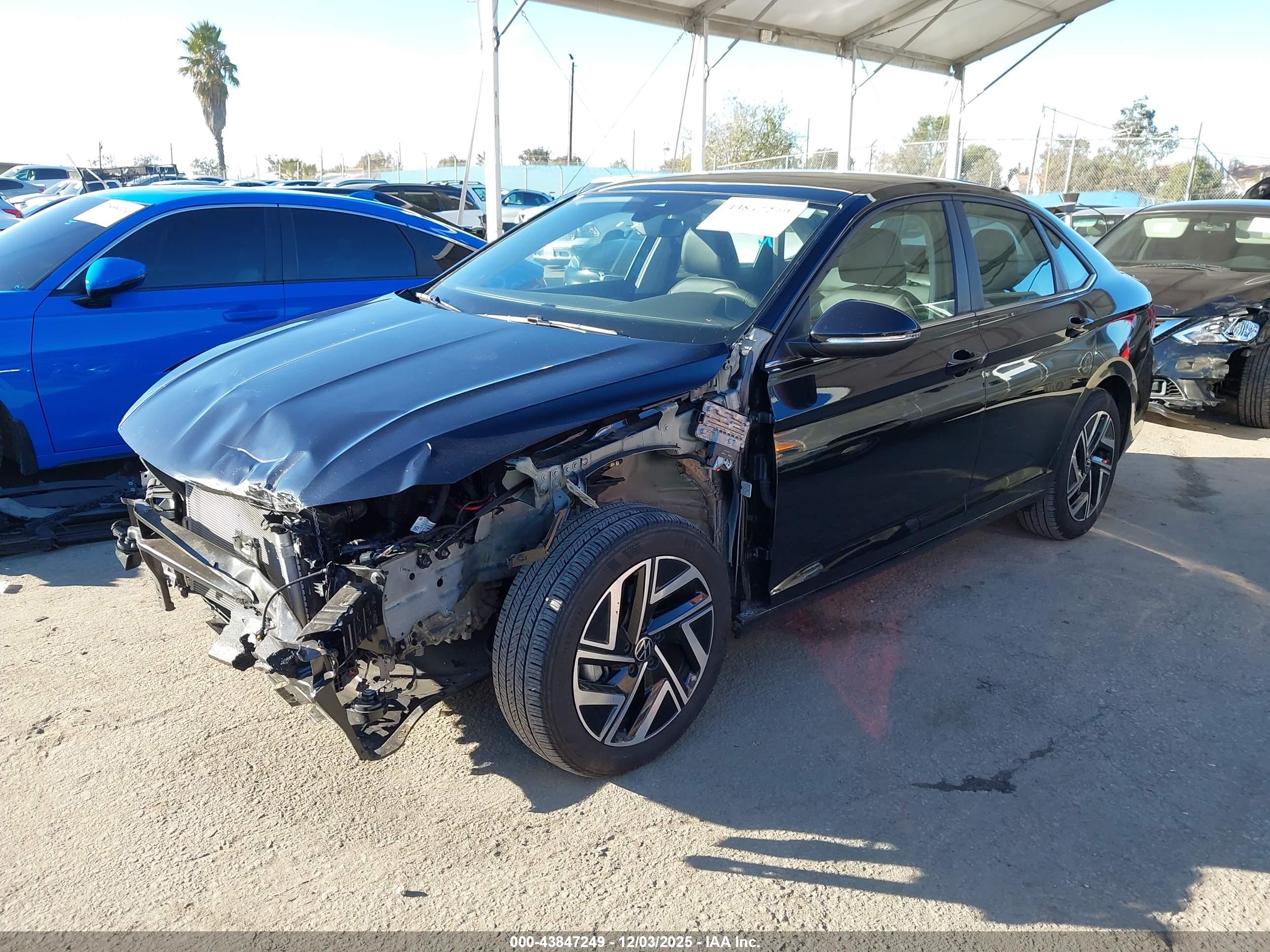 VOLKSWAGEN JETTA image 2