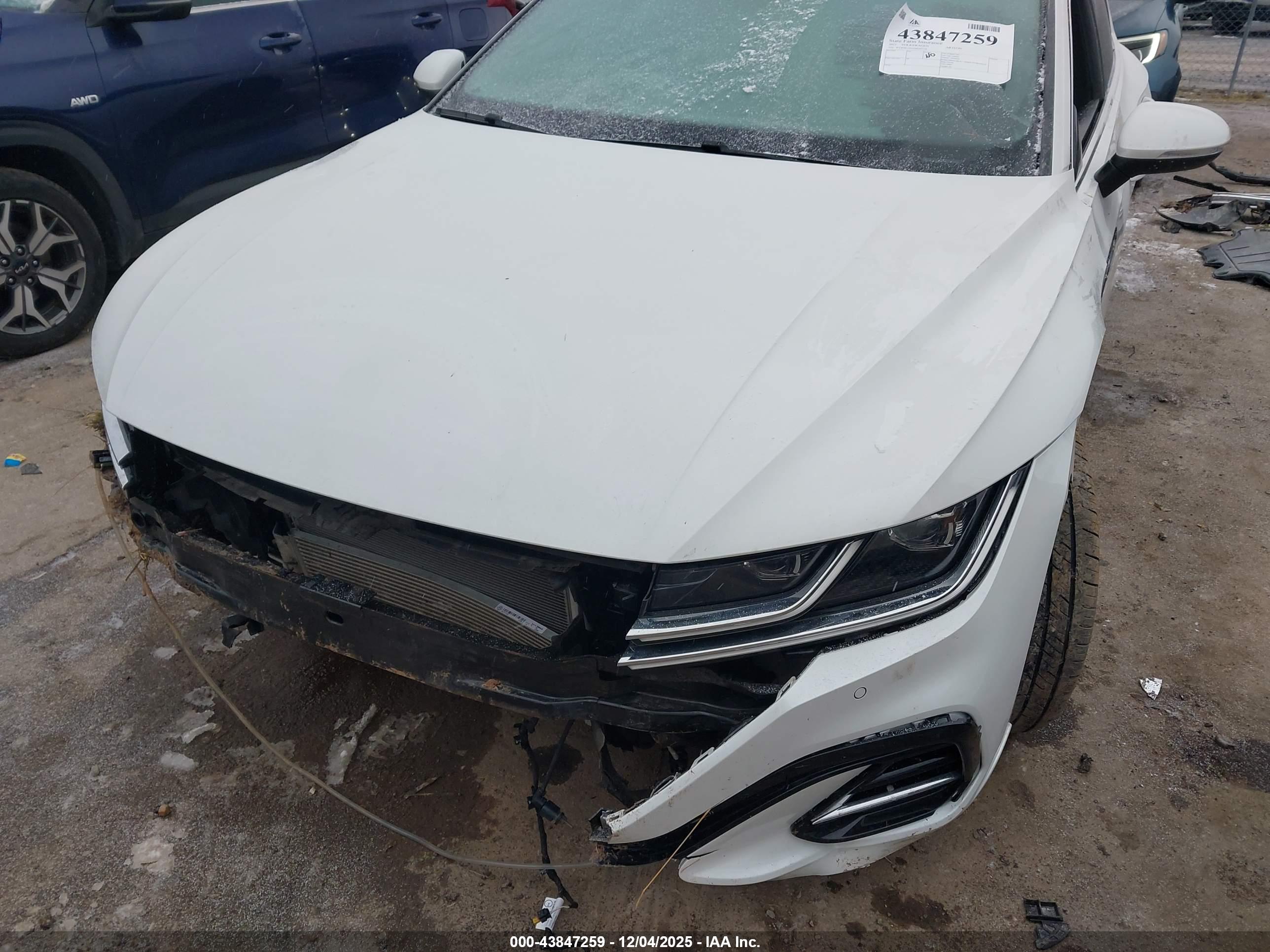 VOLKSWAGEN ARTEON image 6