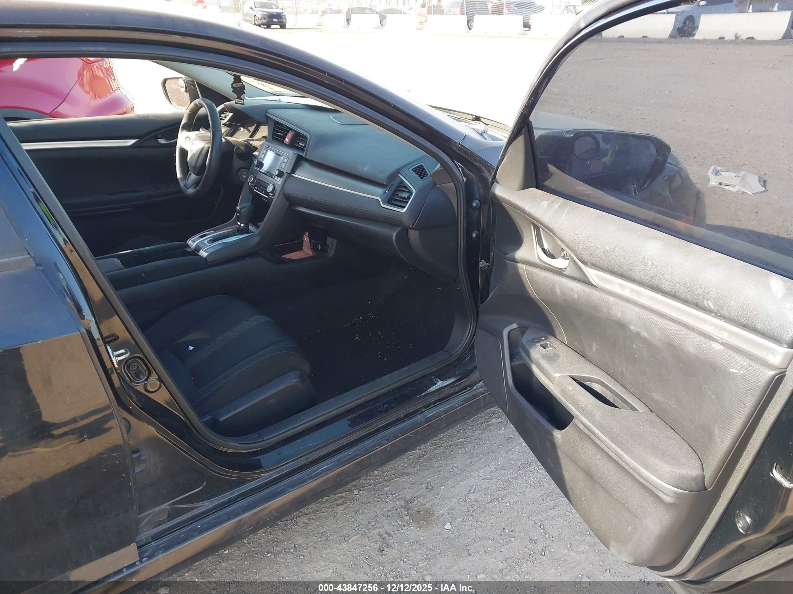 HONDA CIVIC image 5