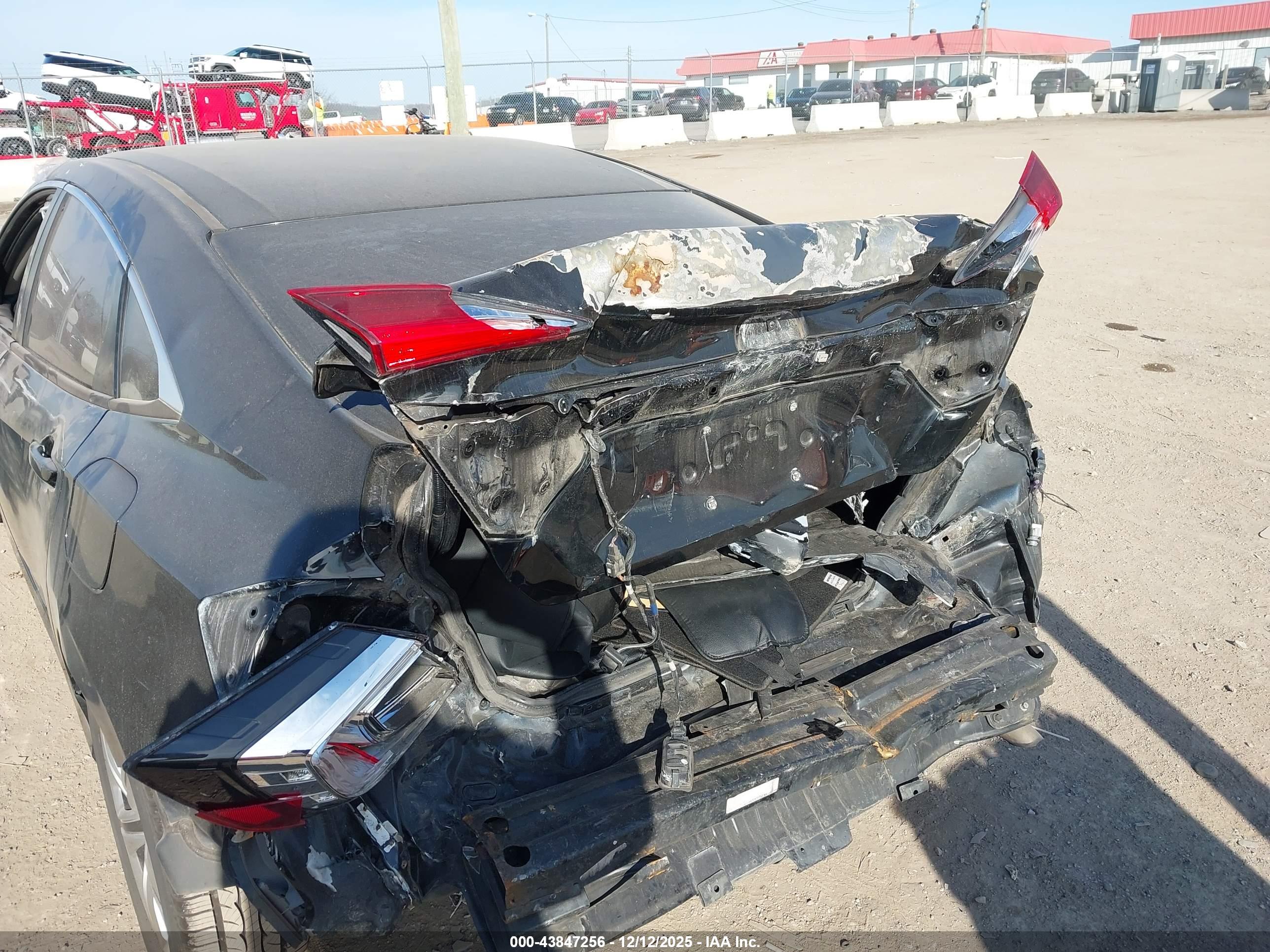 HONDA CIVIC image 6