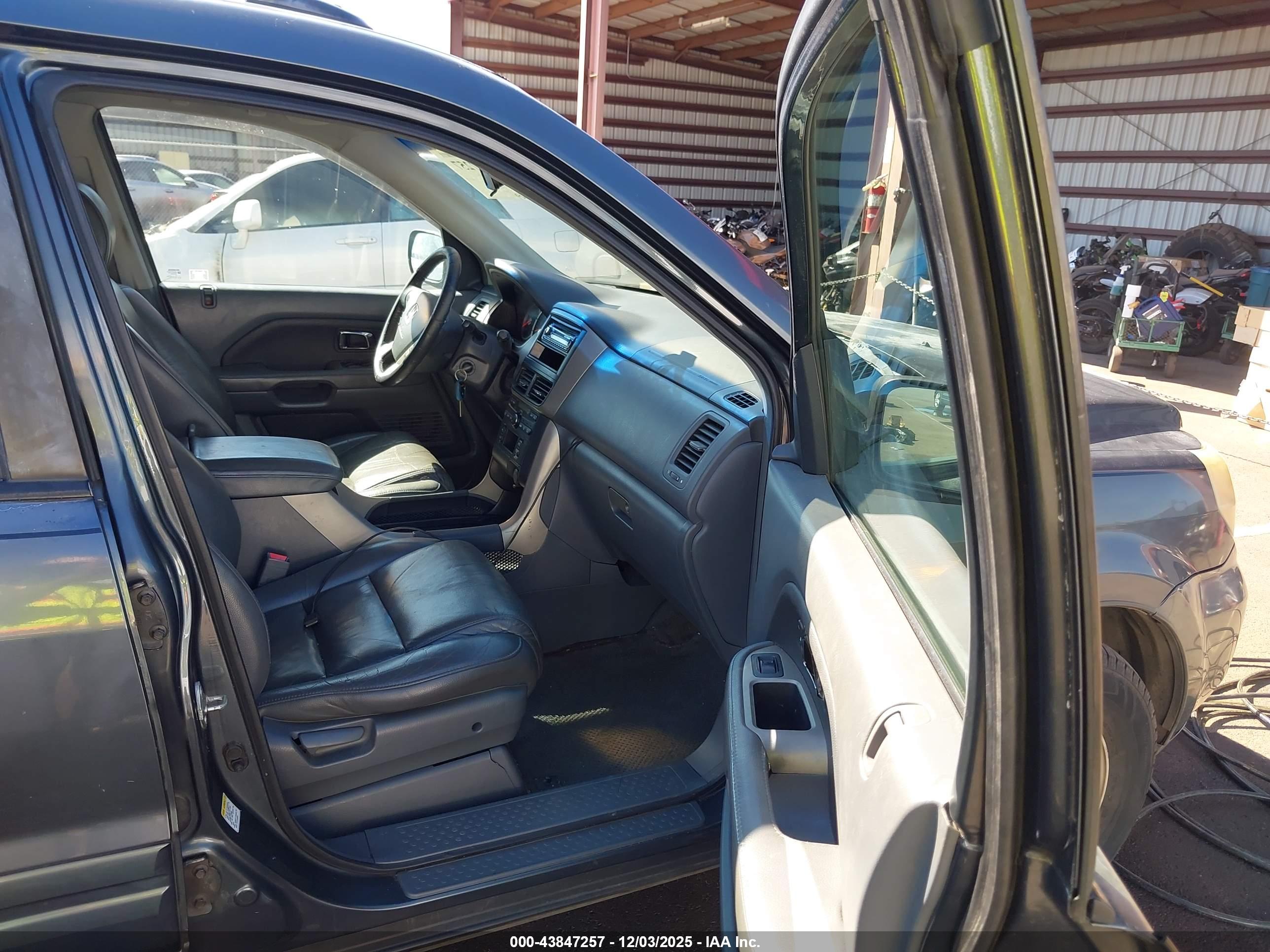 HONDA PILOT image 5