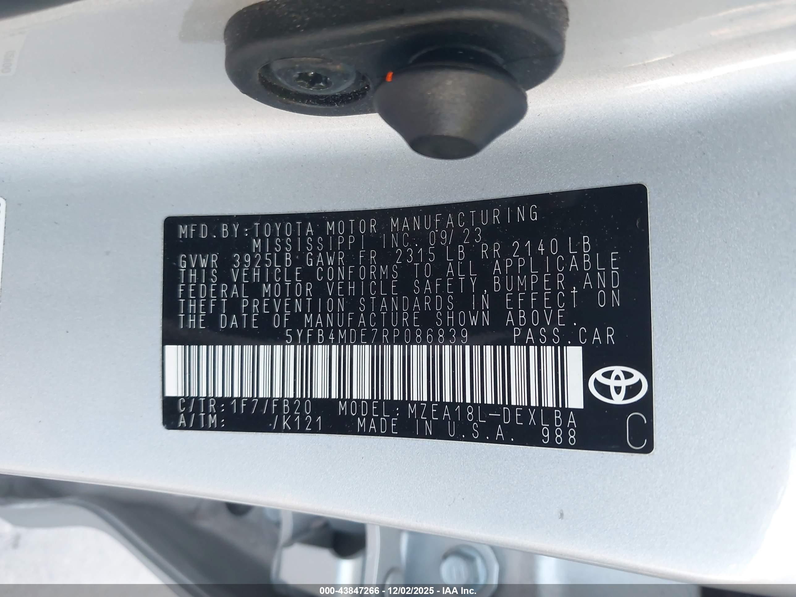 TOYOTA COROLLA image 9