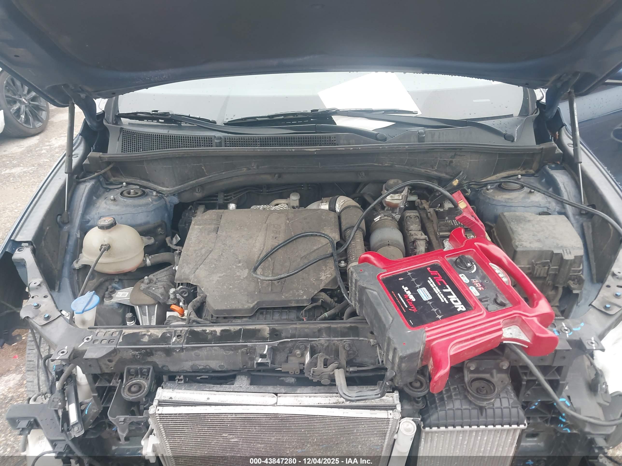 HYUNDAI SANTA image 10