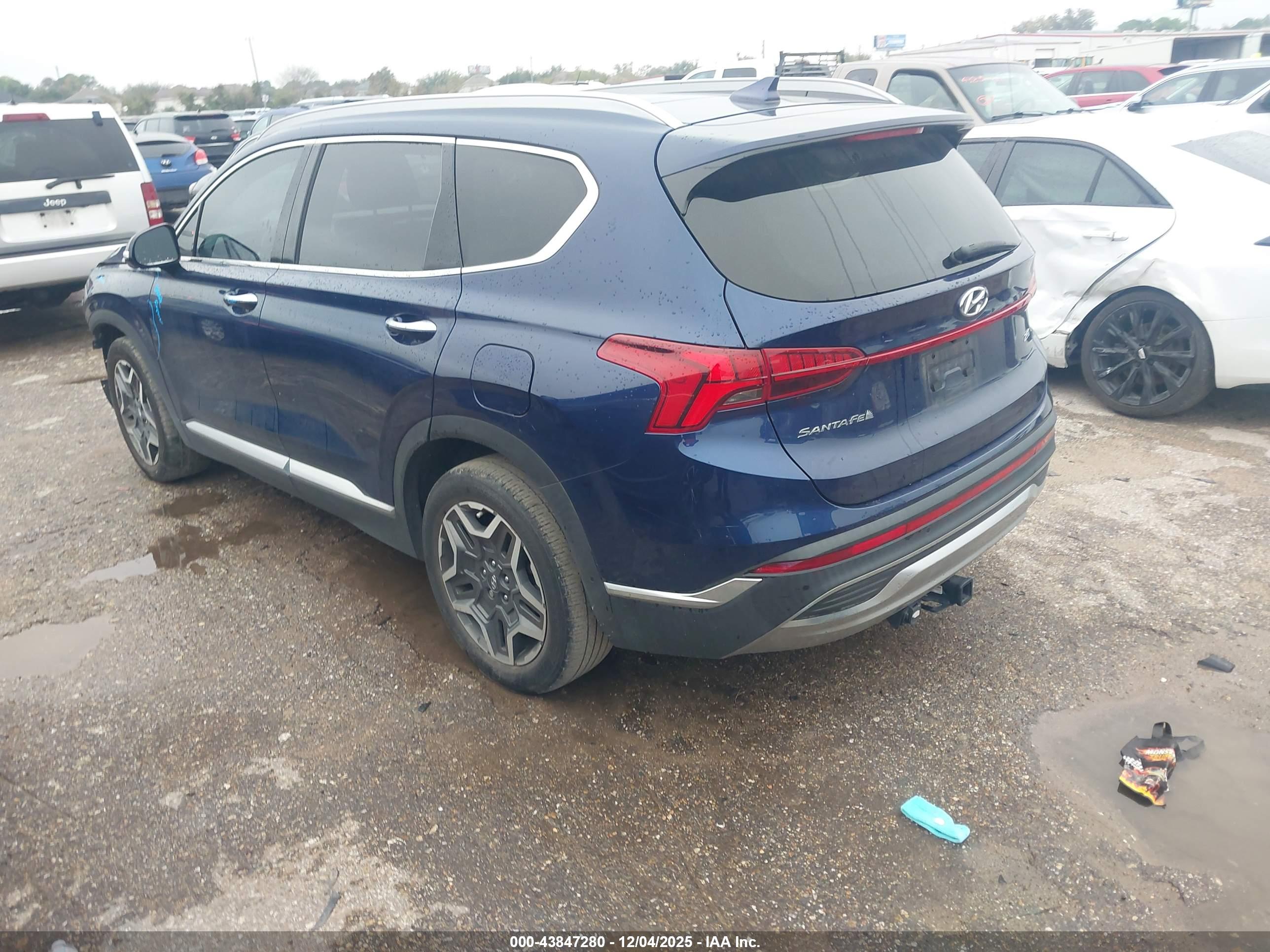 HYUNDAI SANTA image 3
