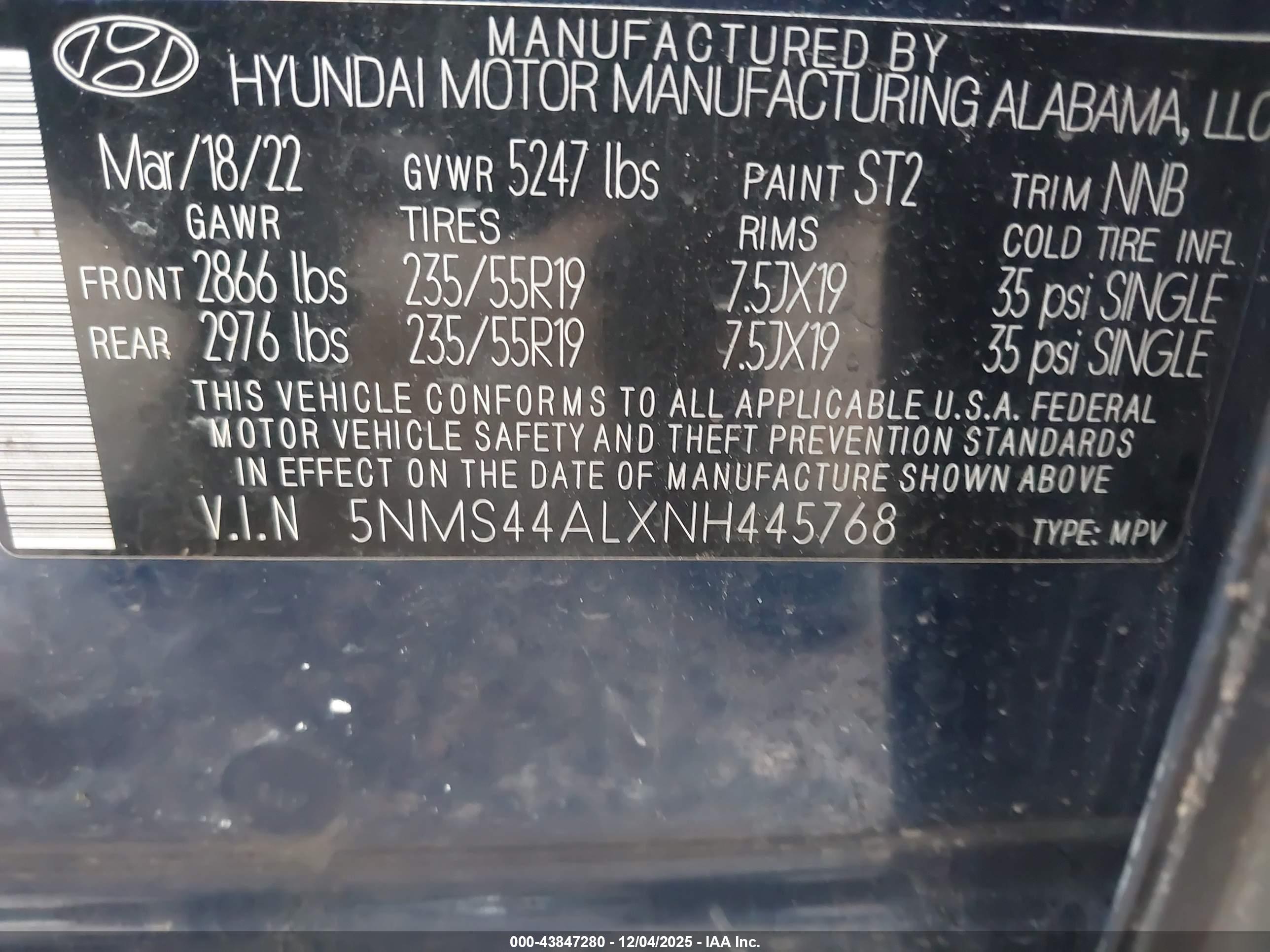 HYUNDAI SANTA image 9