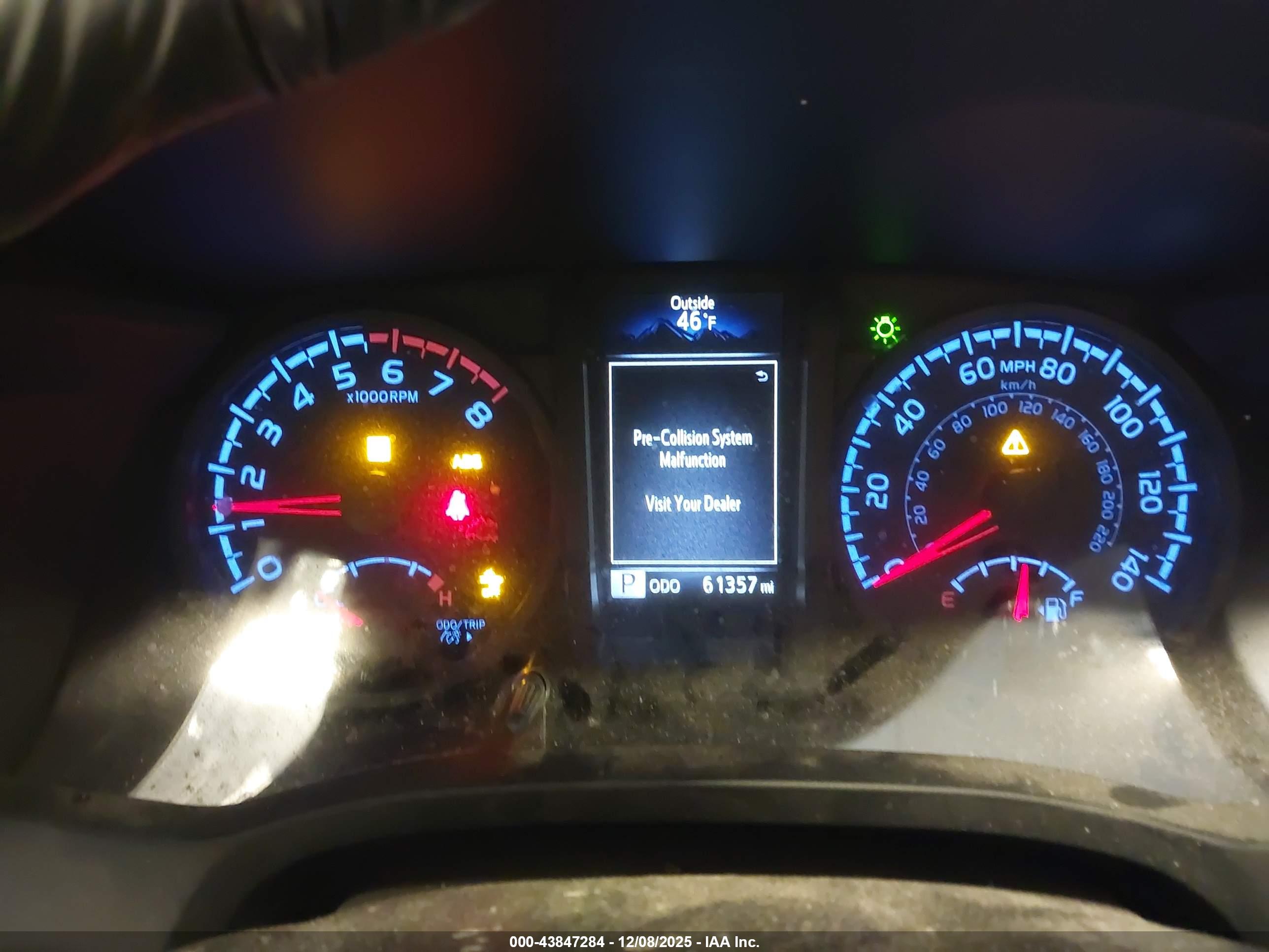 TOYOTA TACOMA image 7