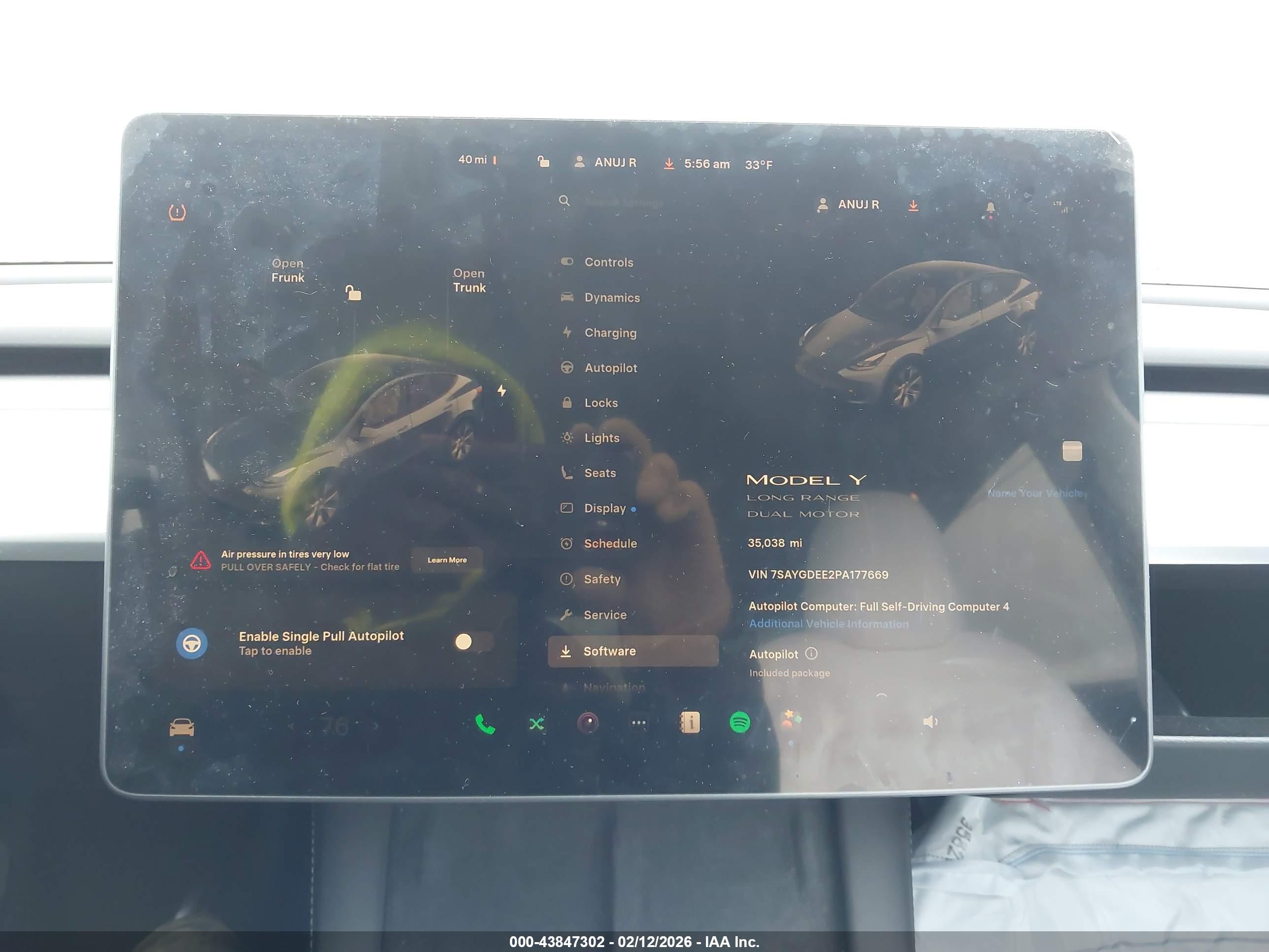 TESLA MODEL image 7