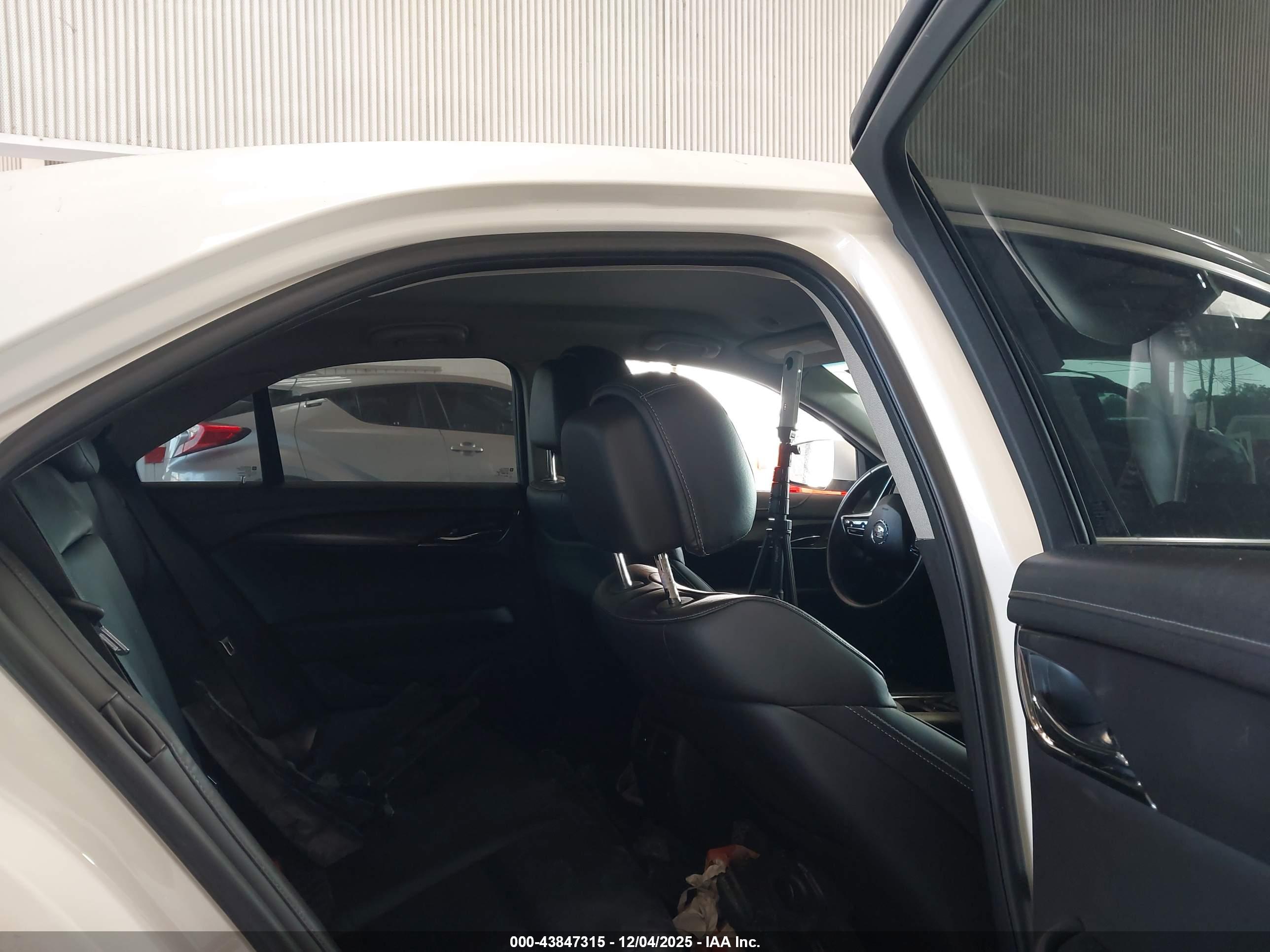 CADILLAC ATS image 8