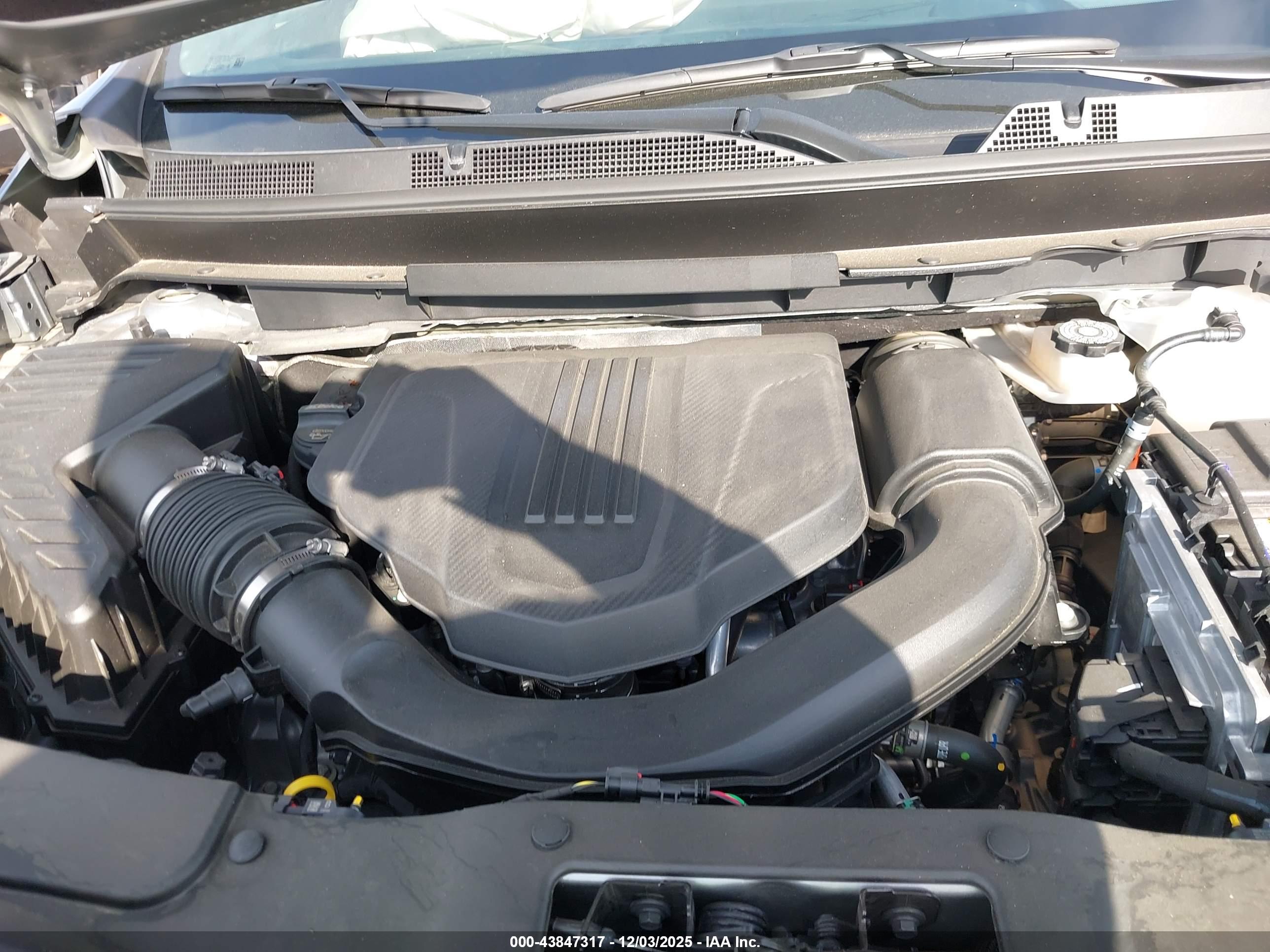 CHEVROLET TRAVERSE image 10