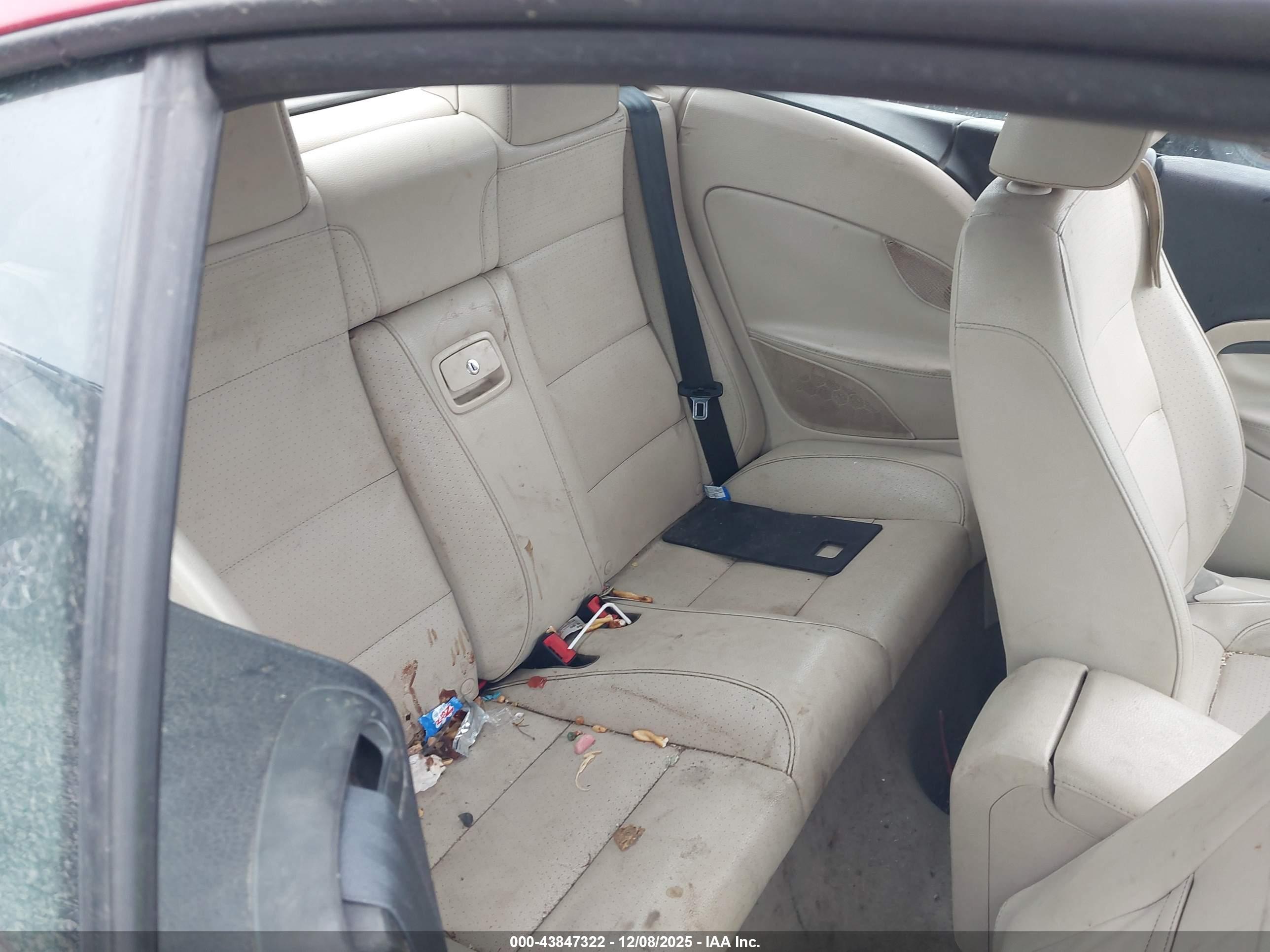 VOLKSWAGEN EOS image 8