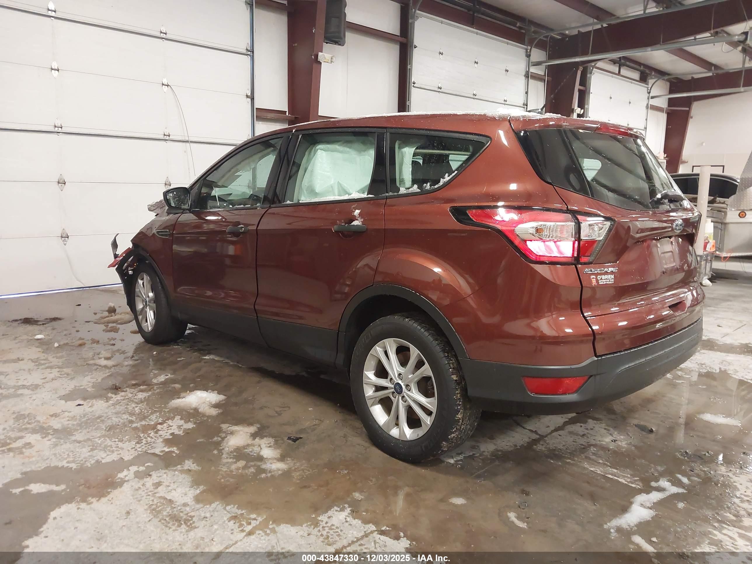 FORD ESCAPE image 3