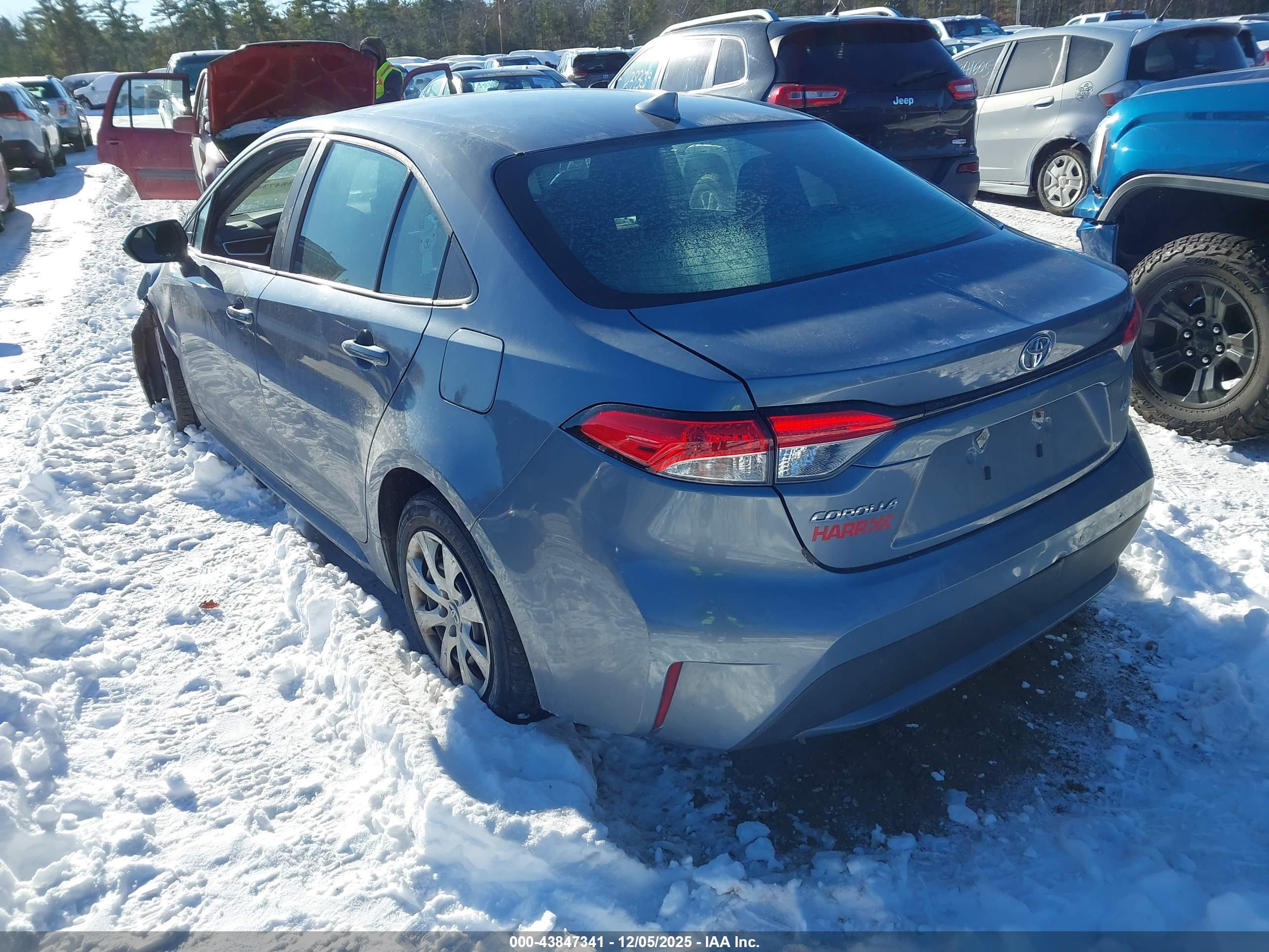 TOYOTA COROLLA image 3