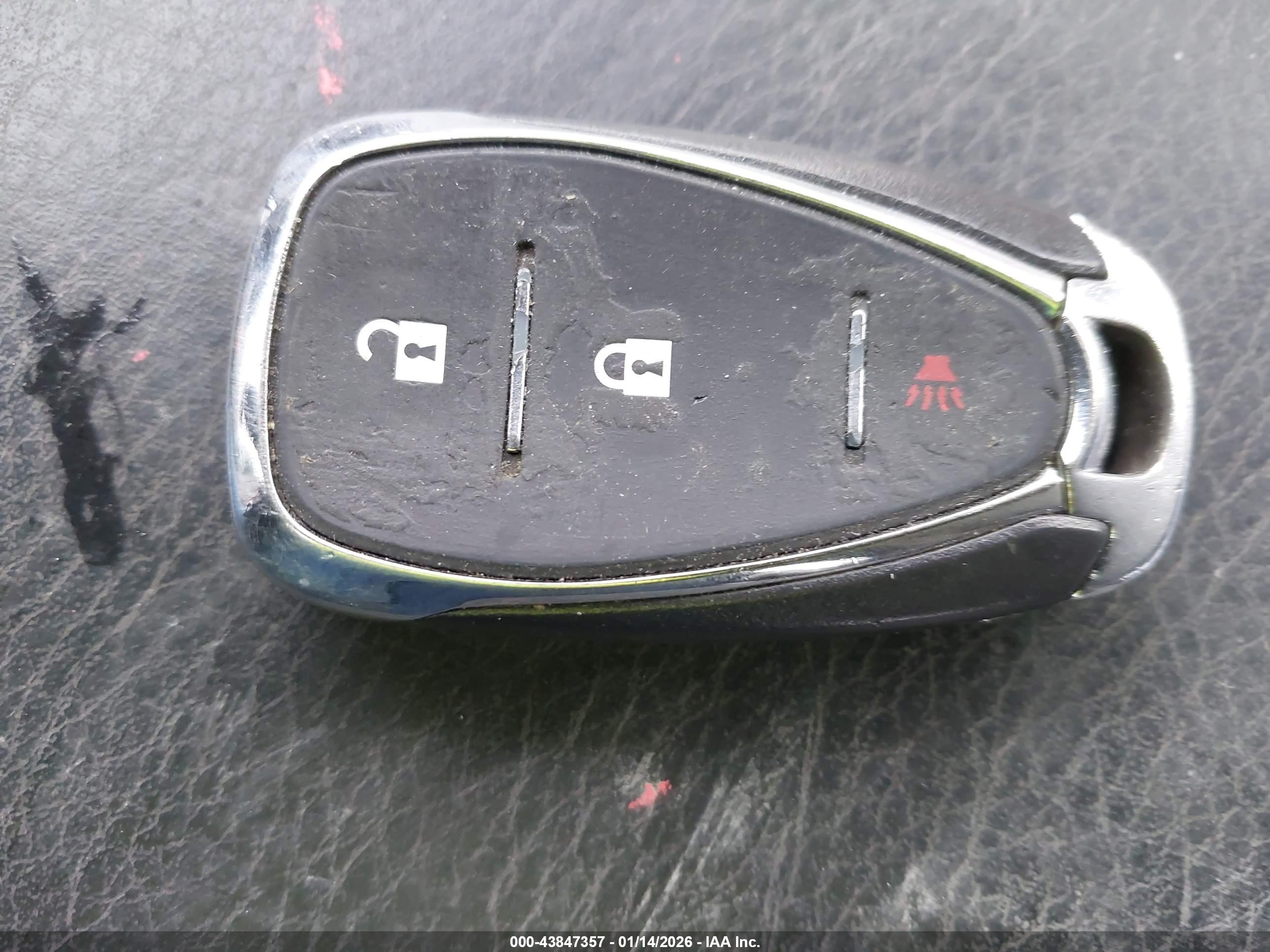 CHEVROLET EQUINOX image 11