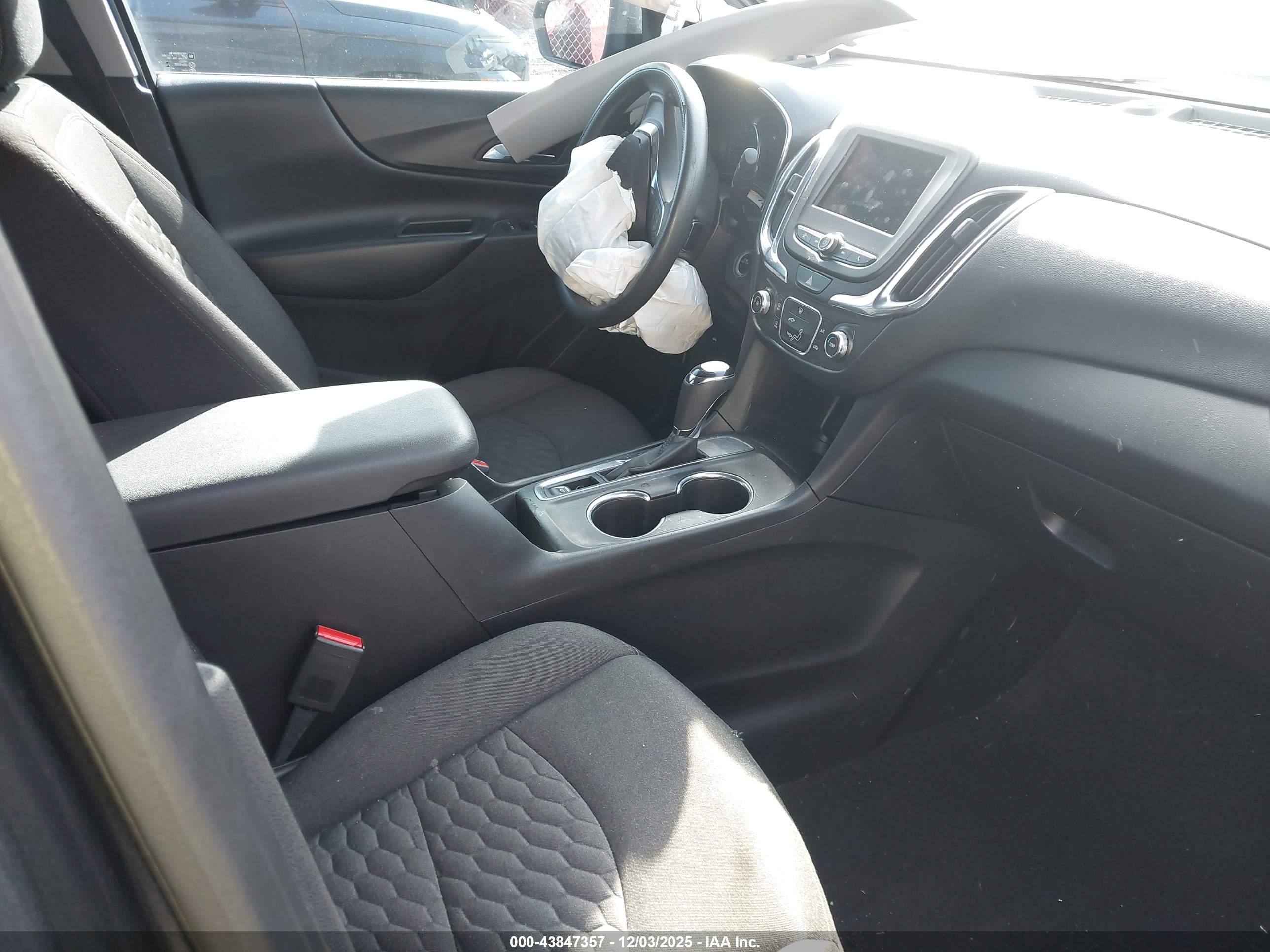 CHEVROLET EQUINOX image 5