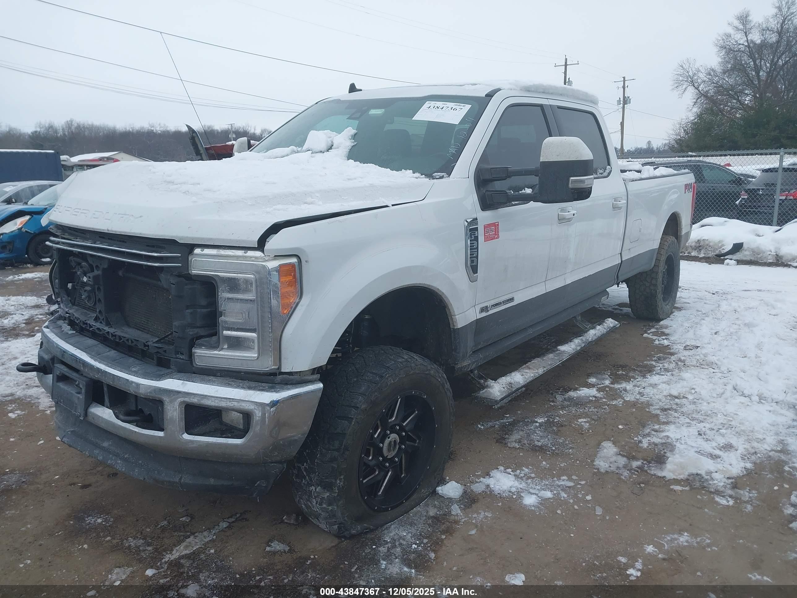 FORD F-350 image 2