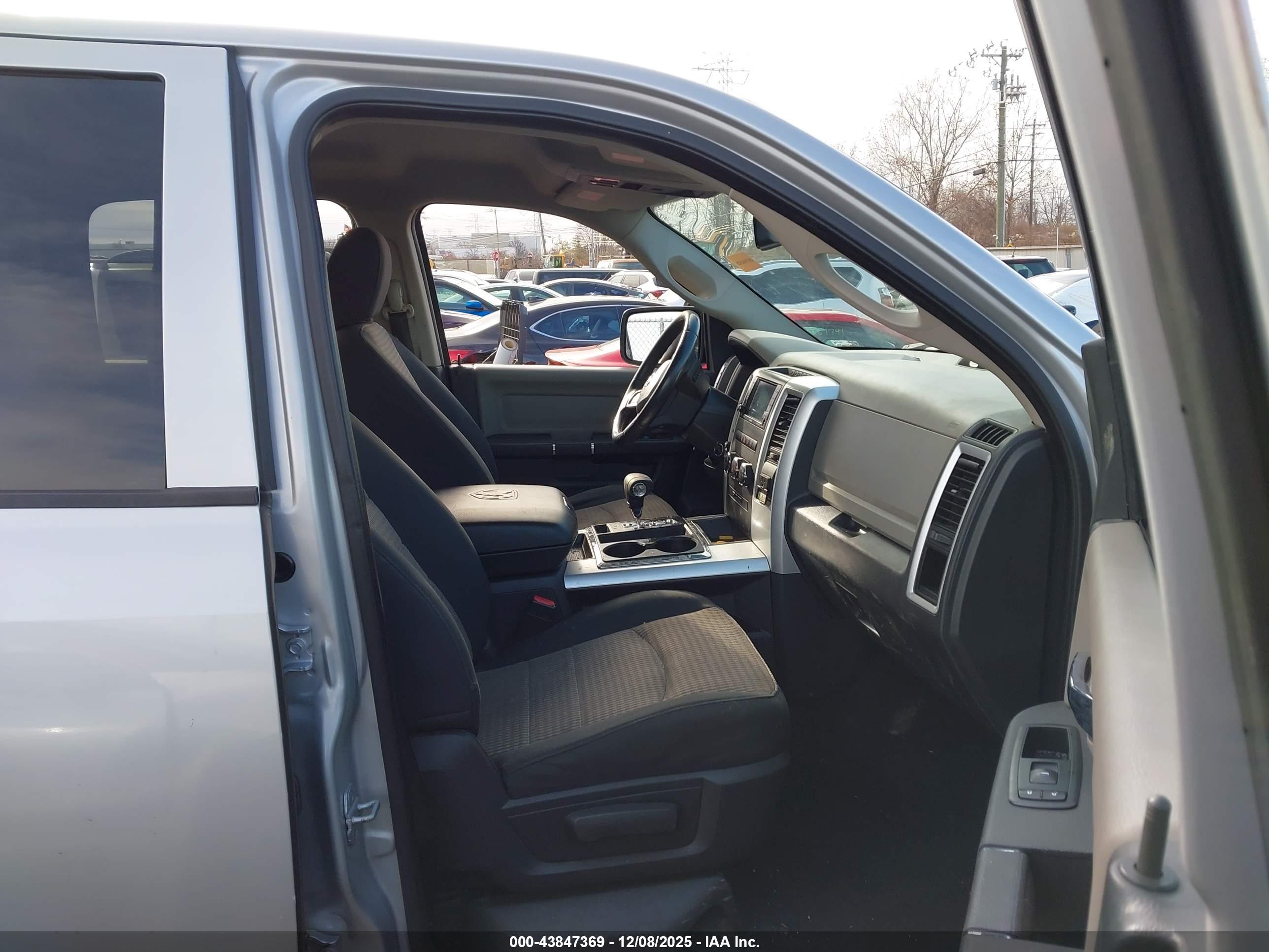 RAM 1500 image 5
