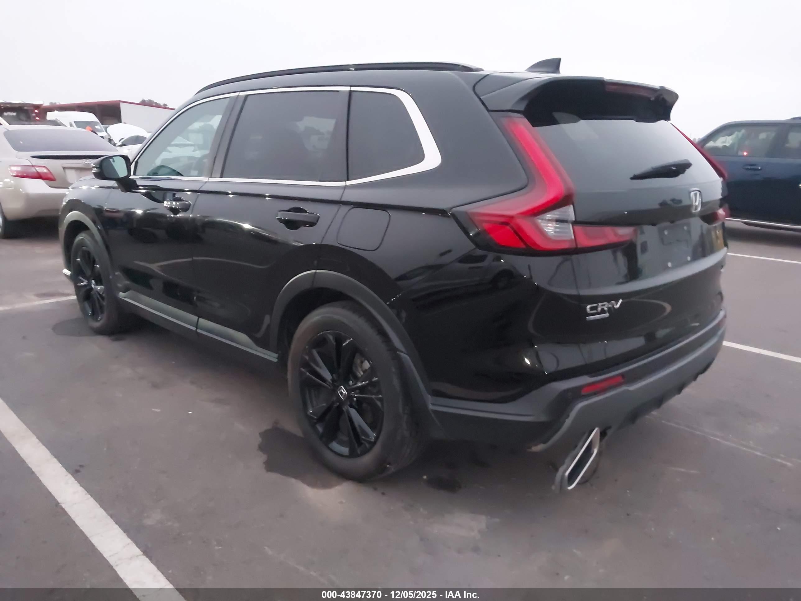 HONDA CR-V image 3