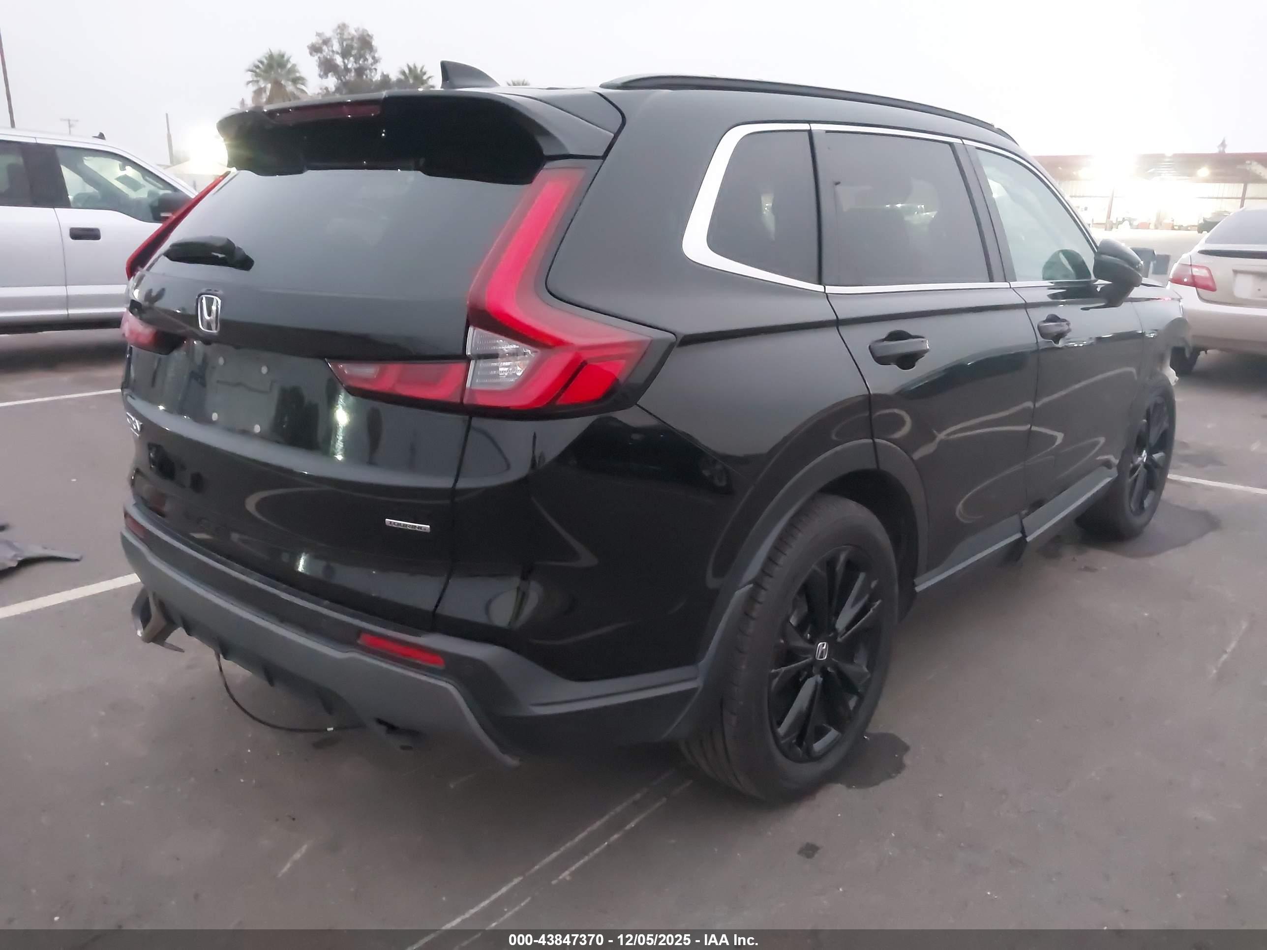 HONDA CR-V image 4