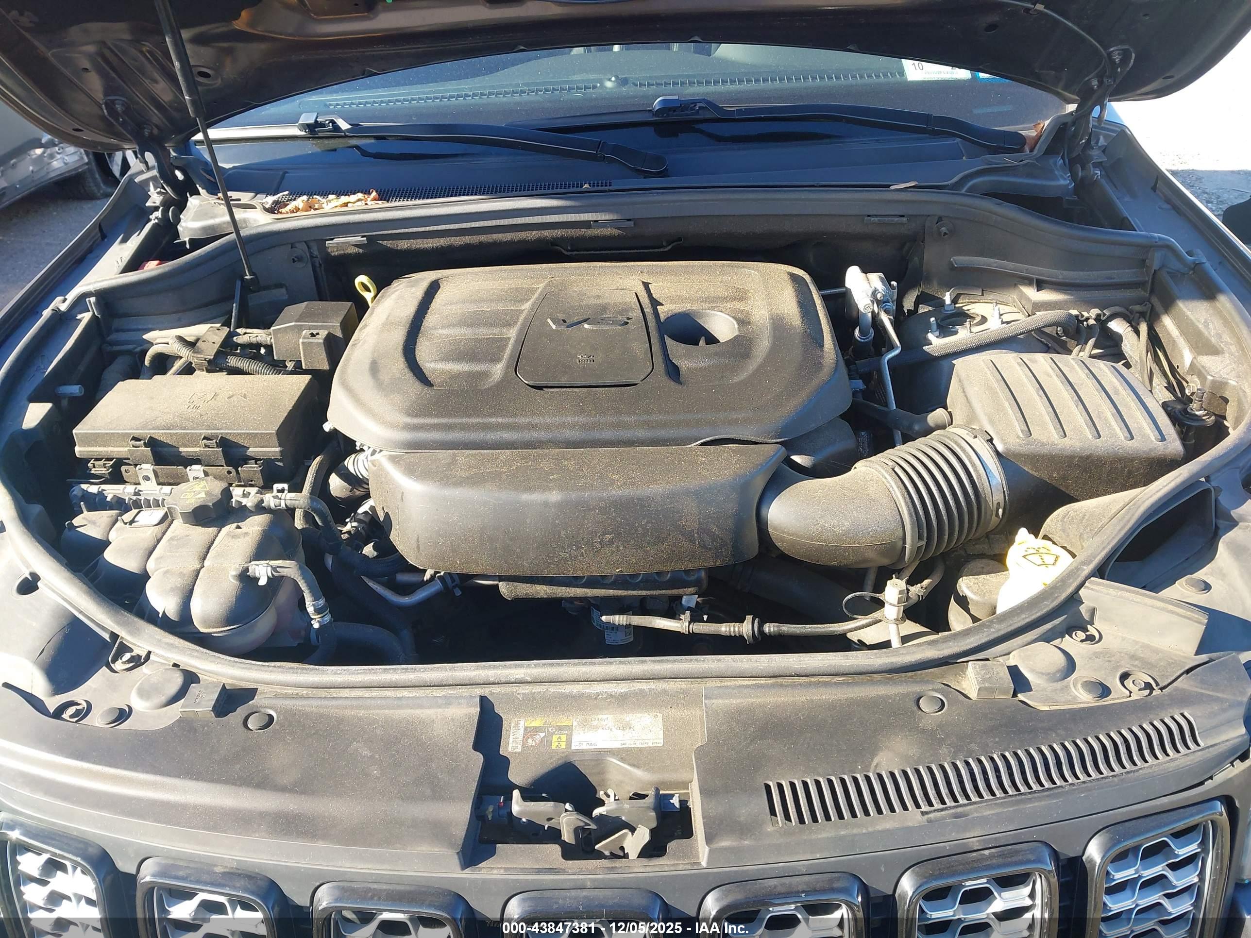 JEEP GRAND image 10