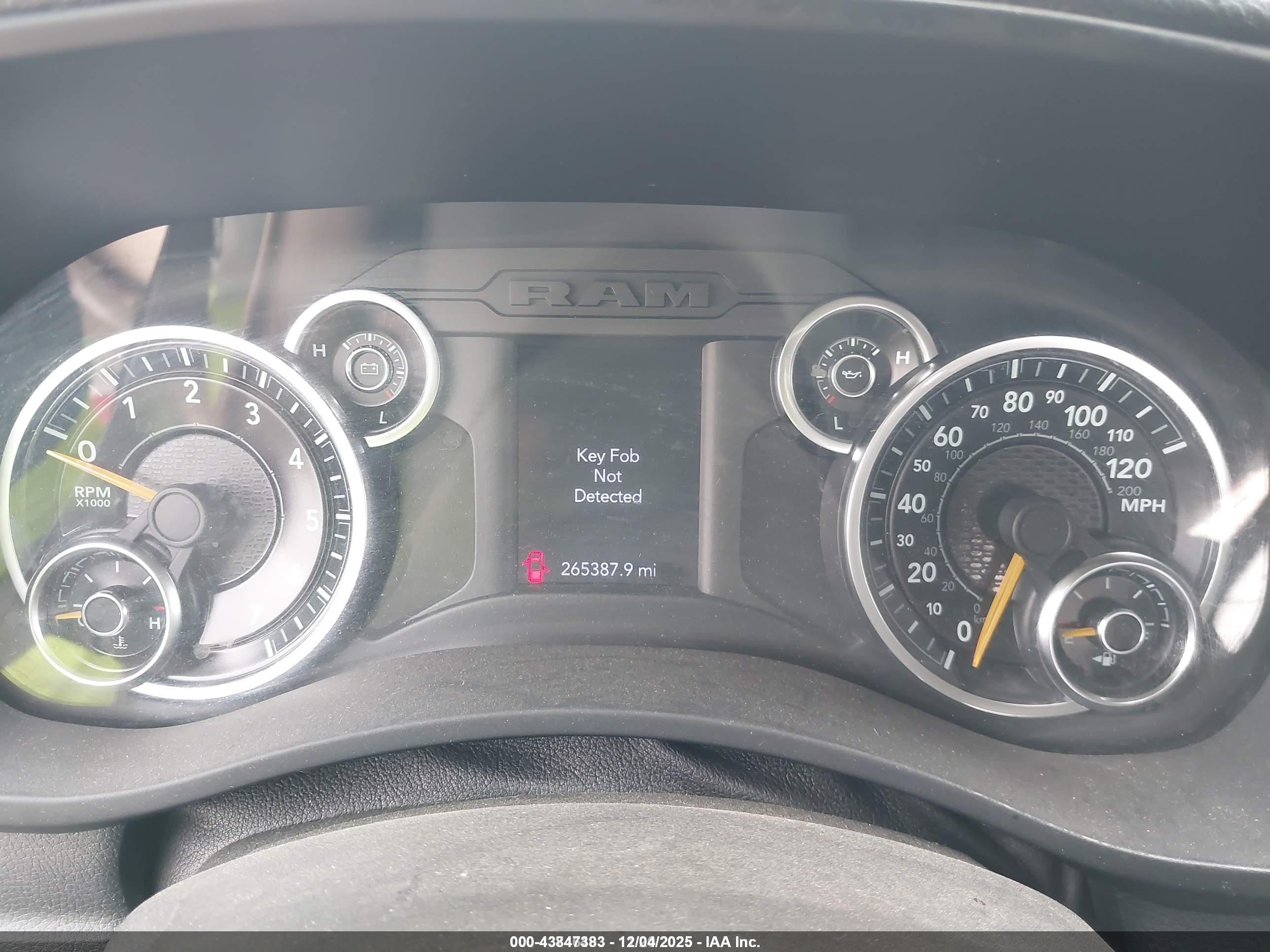 RAM 2500 image 7