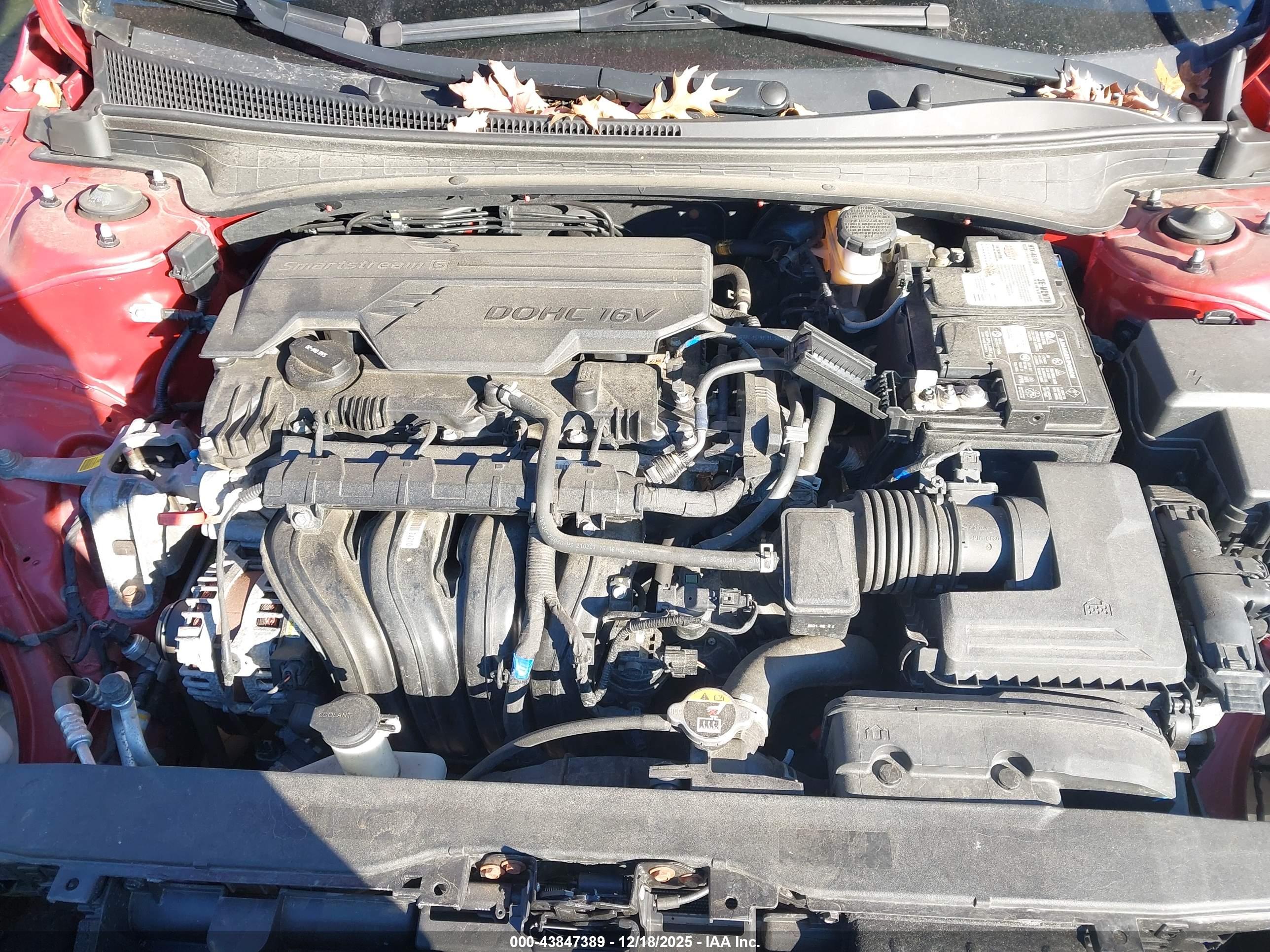 HYUNDAI ELANTRA image 10