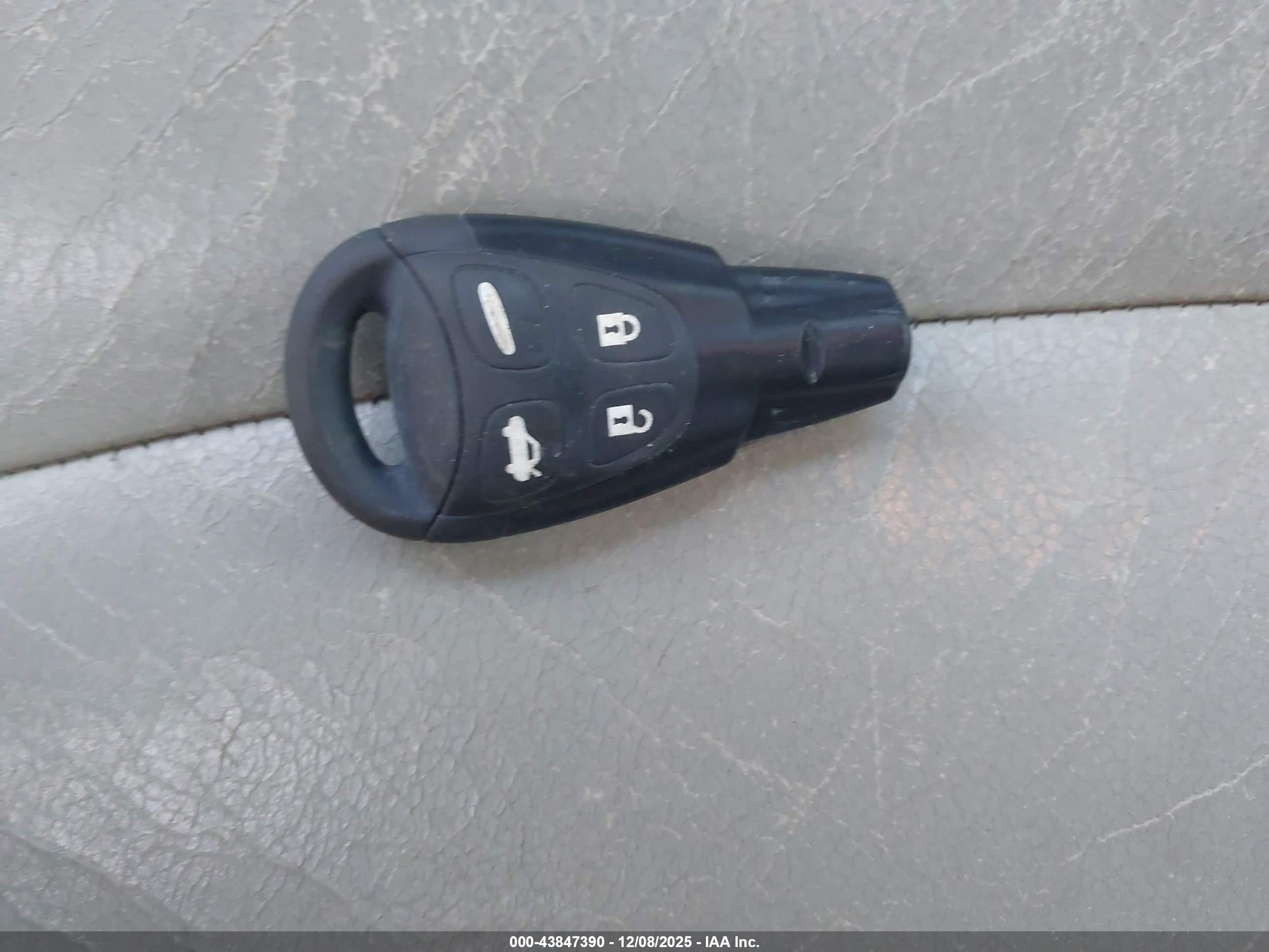 SAAB 9-3 image 11
