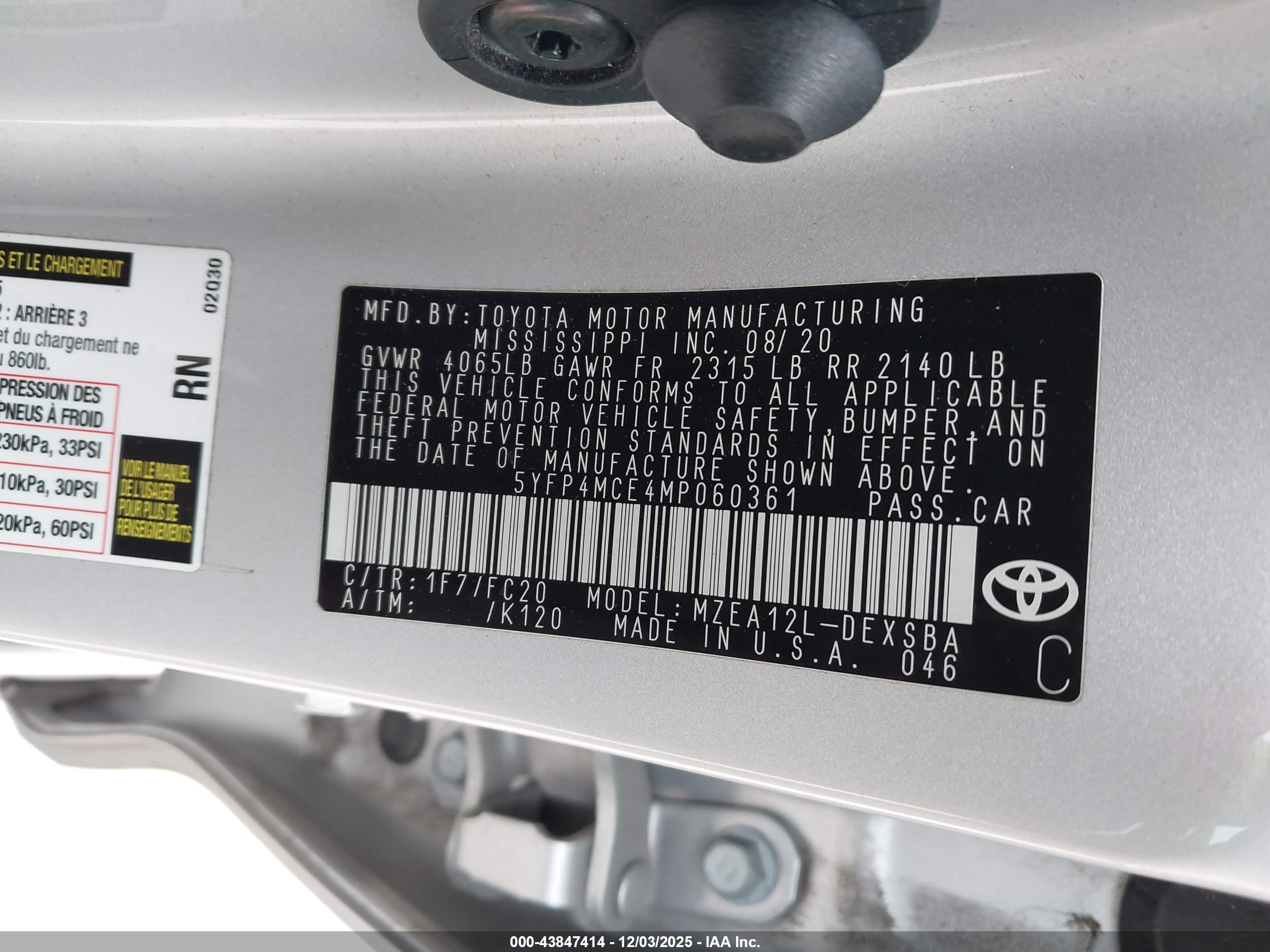 TOYOTA COROLLA image 9