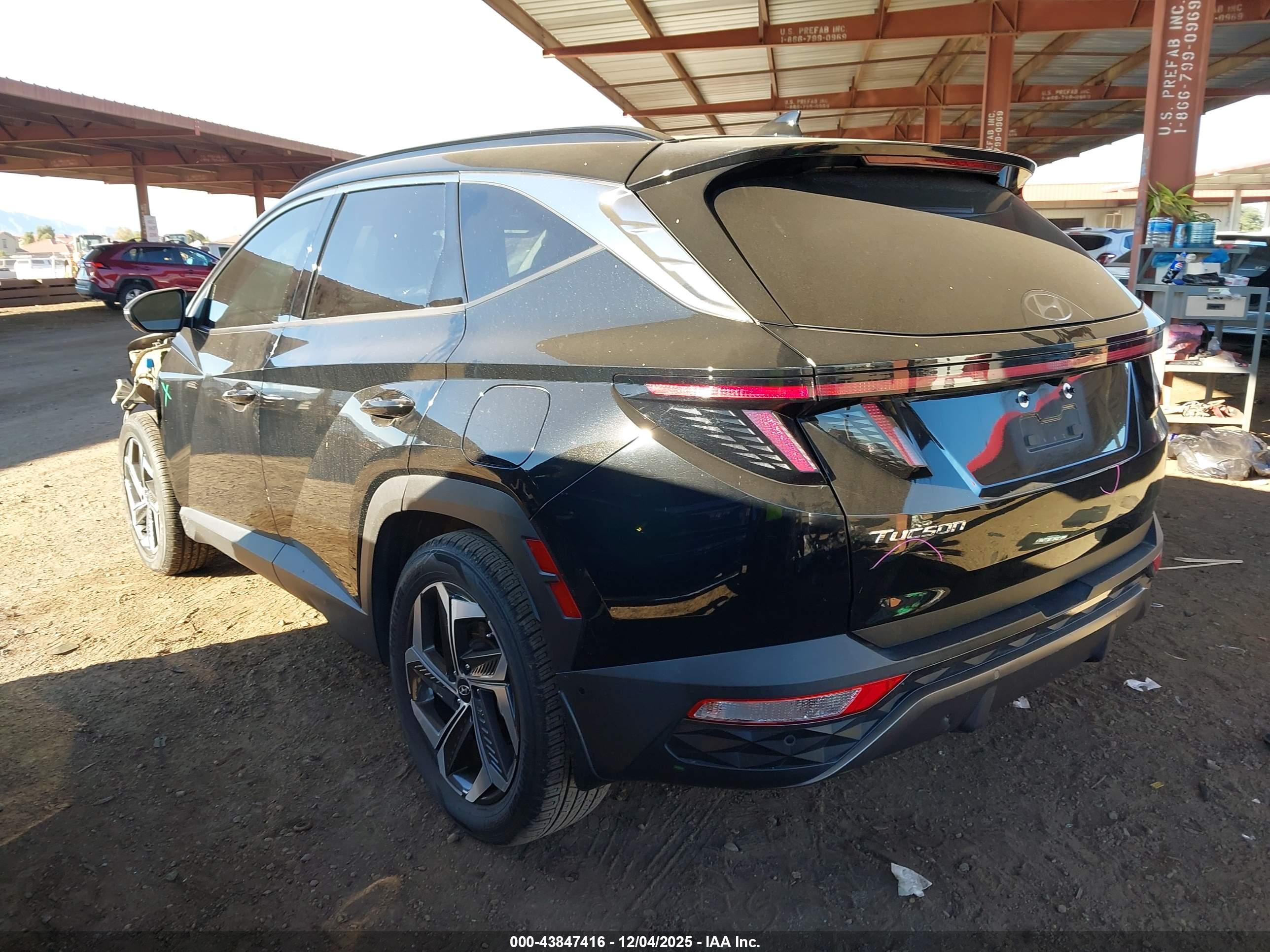 HYUNDAI TUCSON image 3