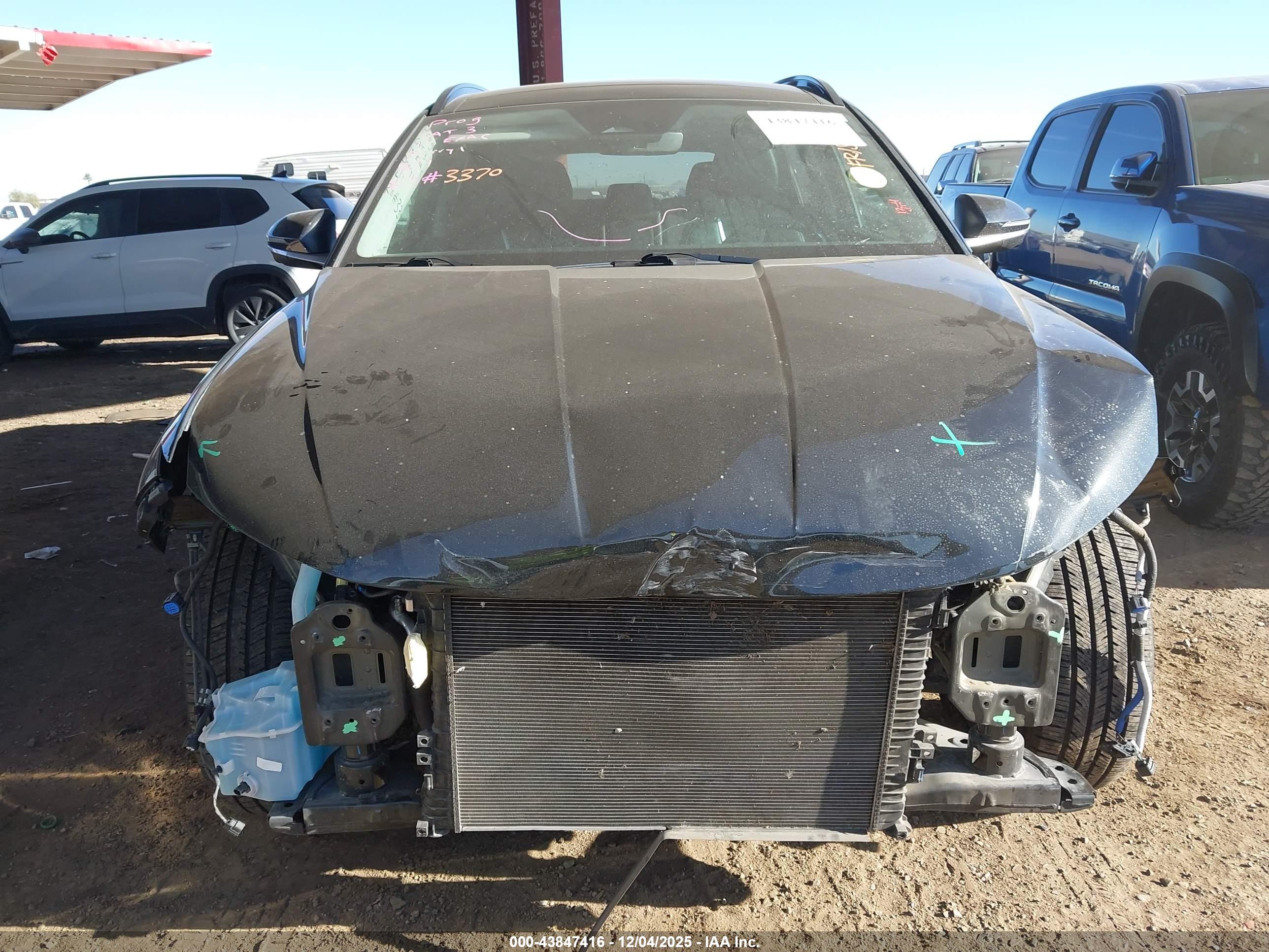 HYUNDAI TUCSON image 6