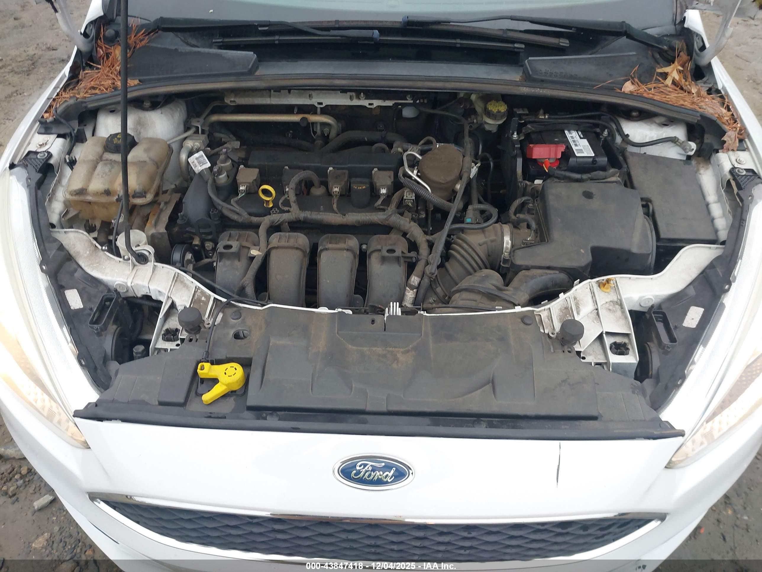 FORD FOCUS image 10