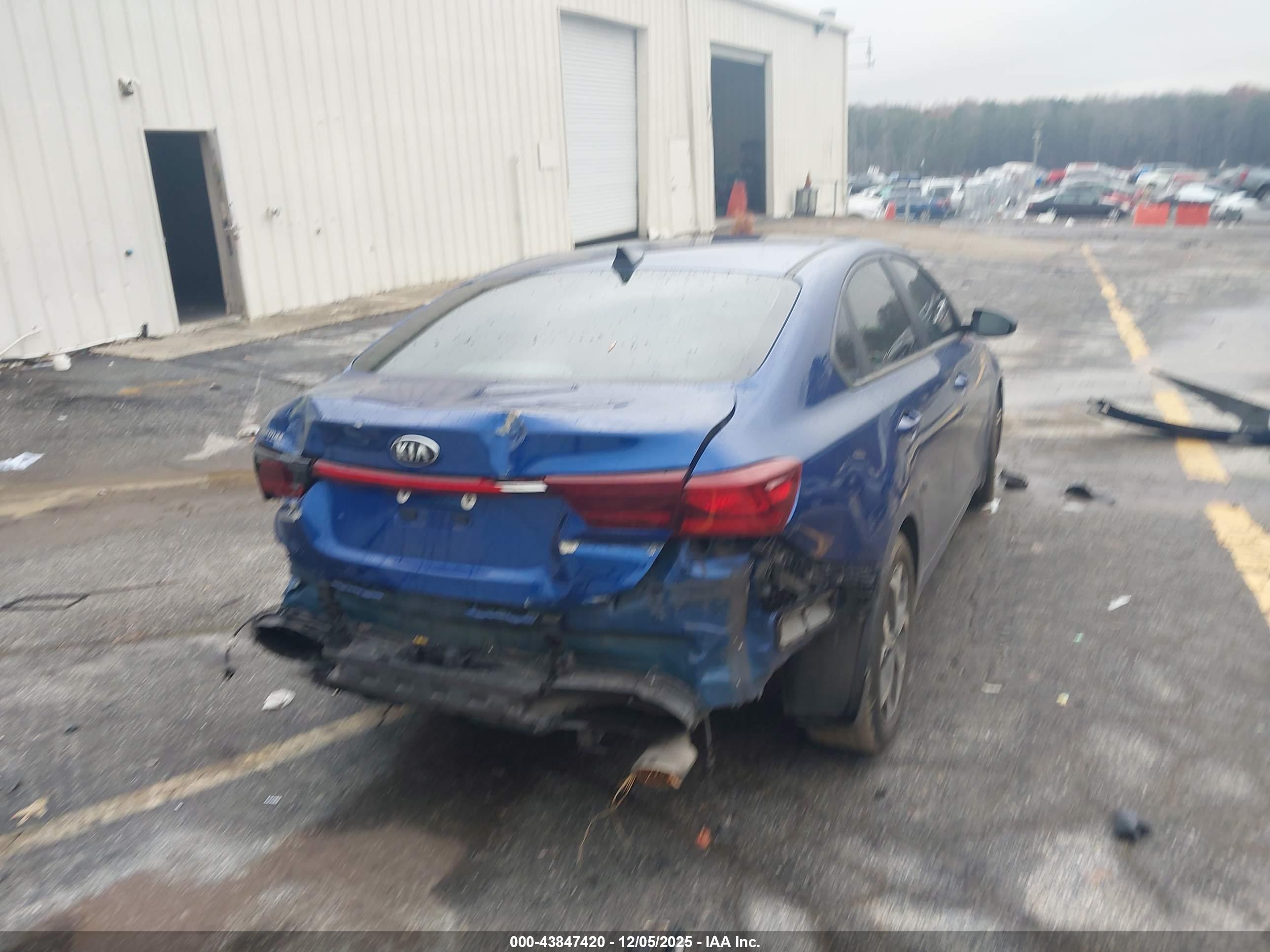 KIA FORTE image 4