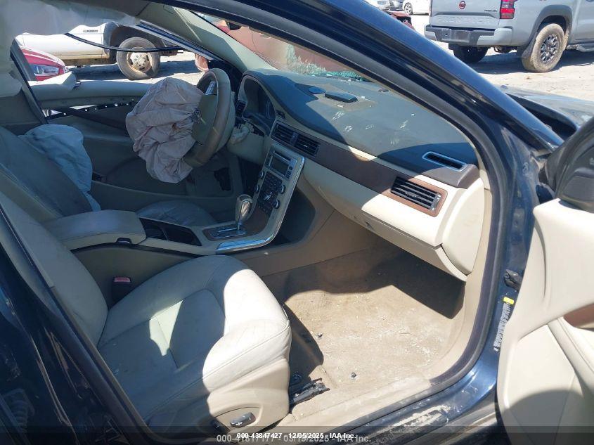 VOLVO S80 image 5