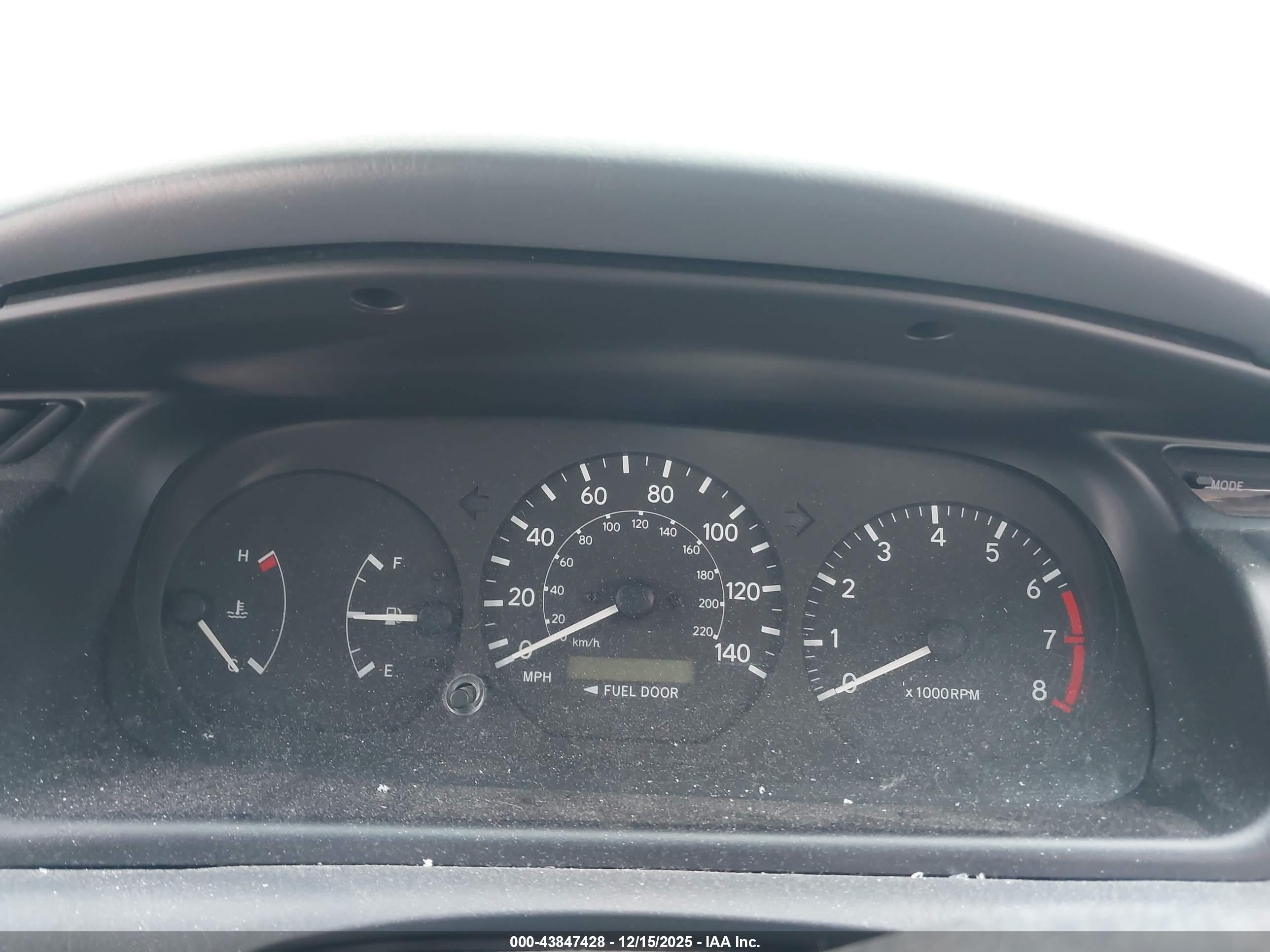 TOYOTA CAMRY image 7
