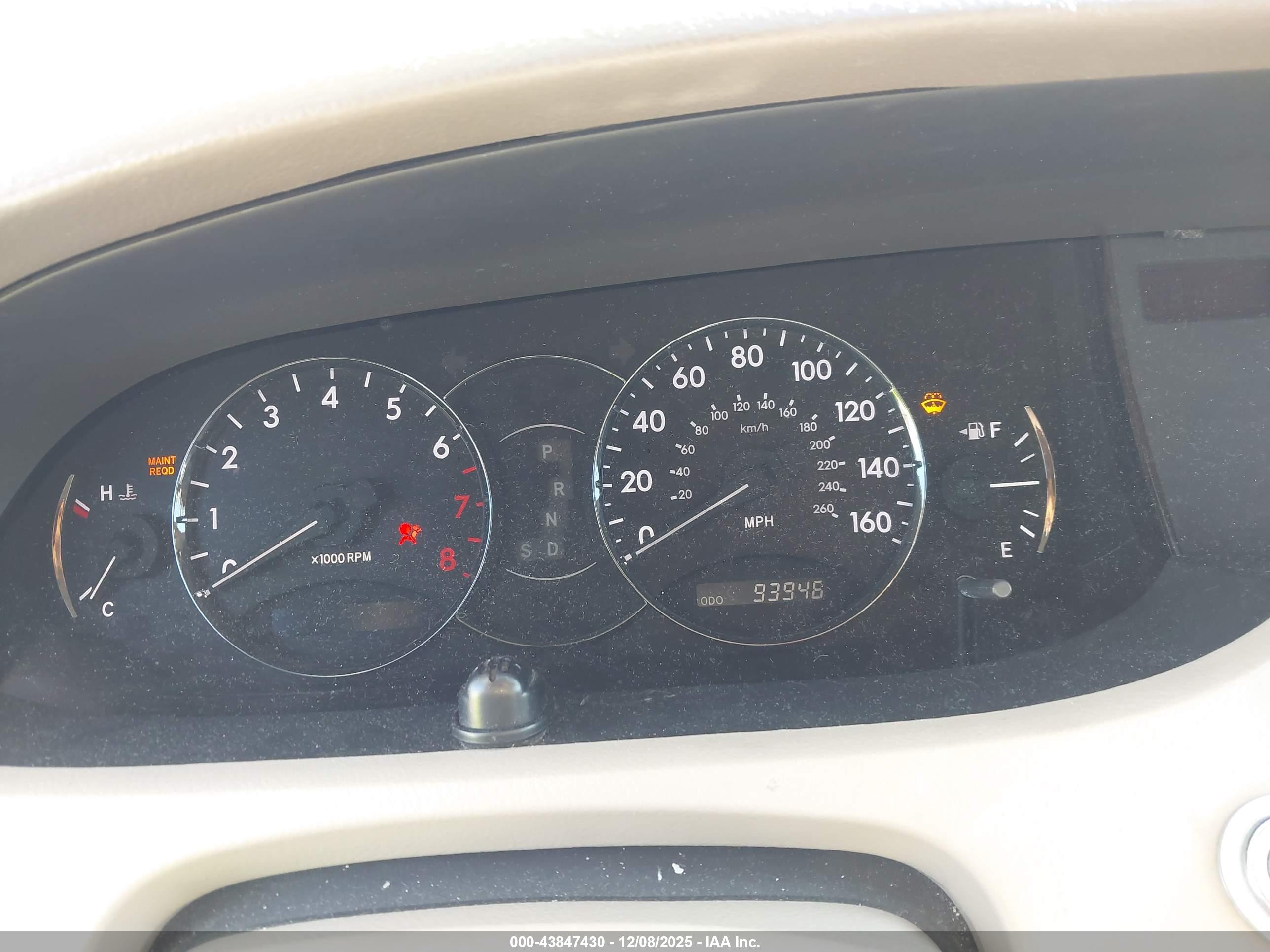 TOYOTA AVALON image 7