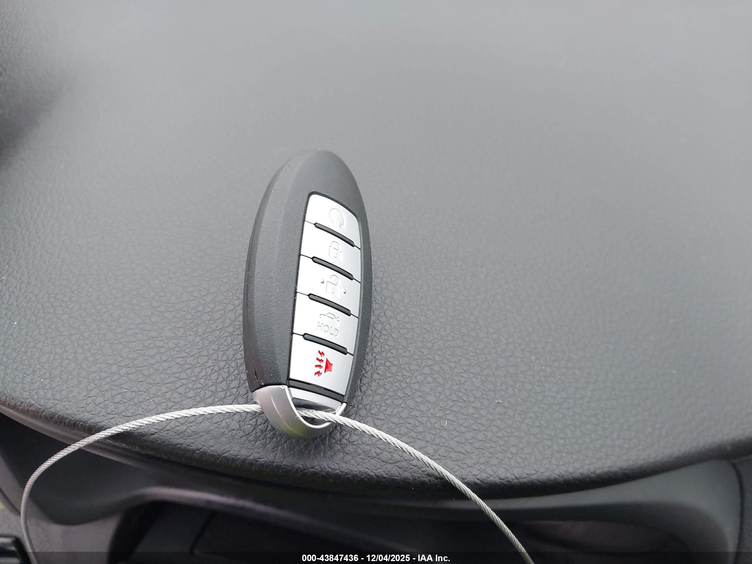 NISSAN SENTRA image 11
