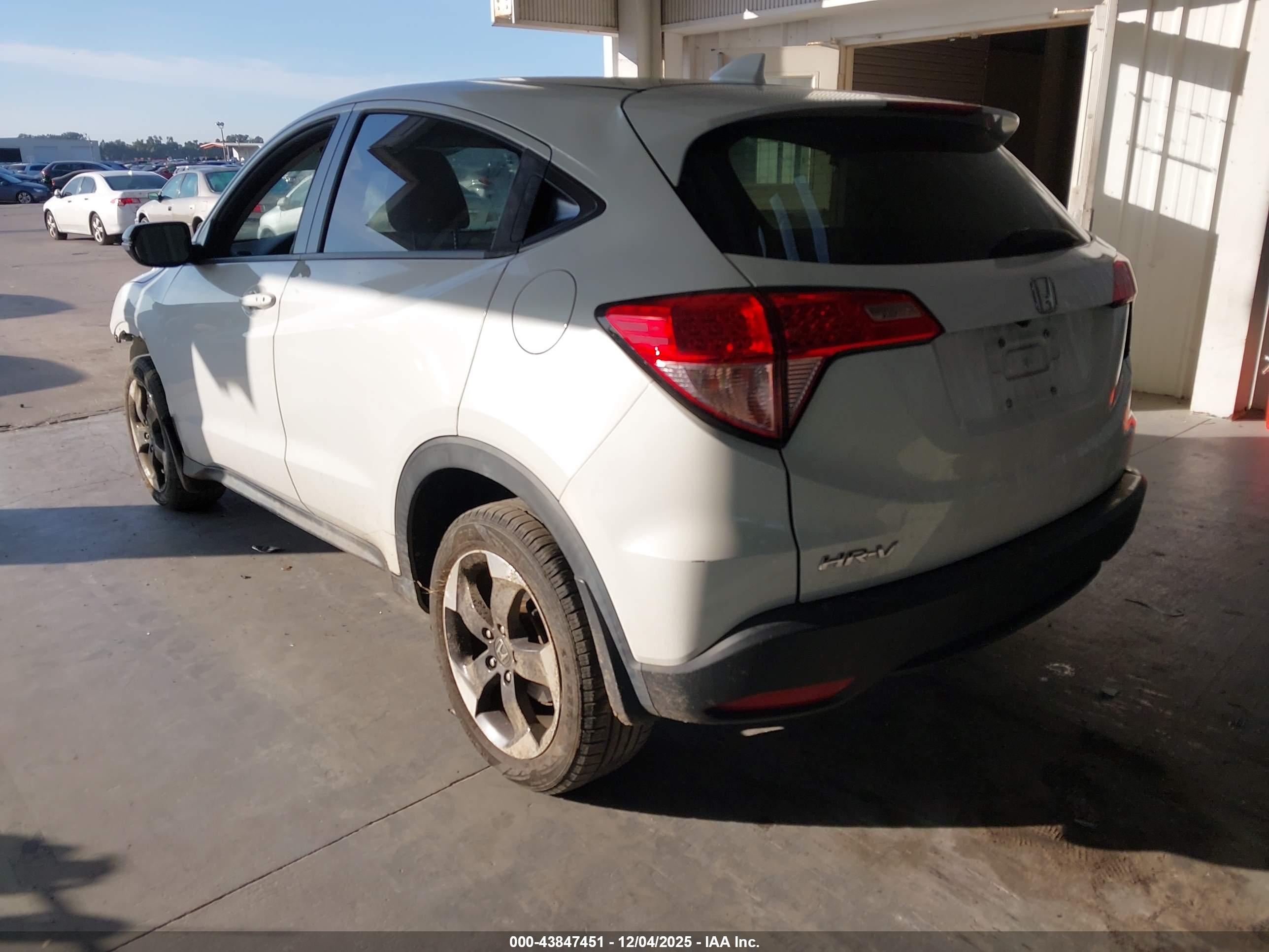 HONDA HR-V image 3