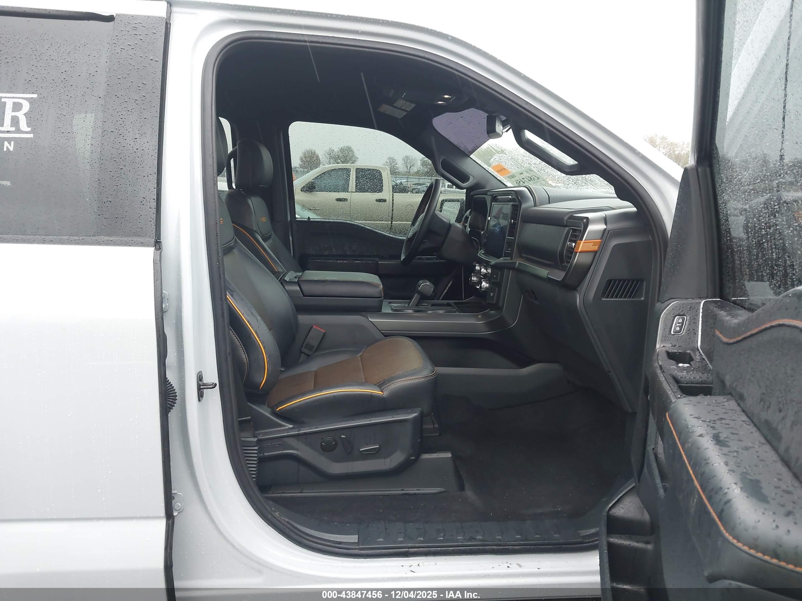 FORD F-150 image 5