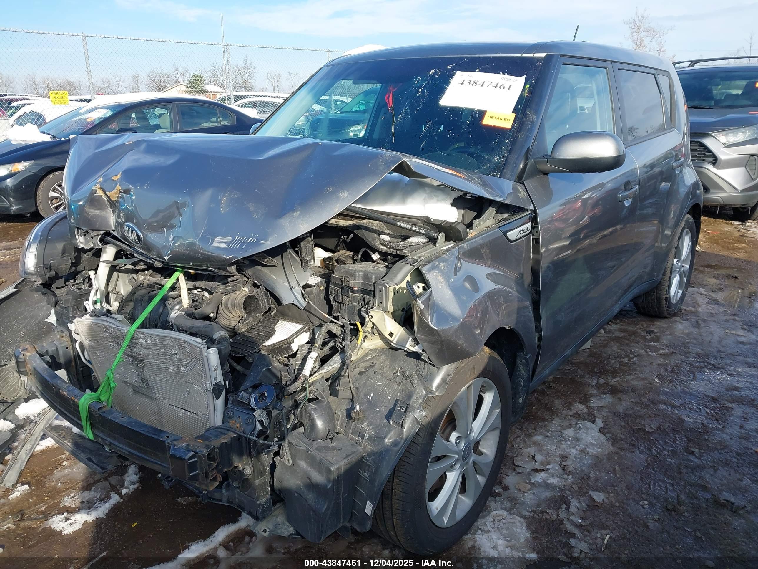 KIA SOUL image 2