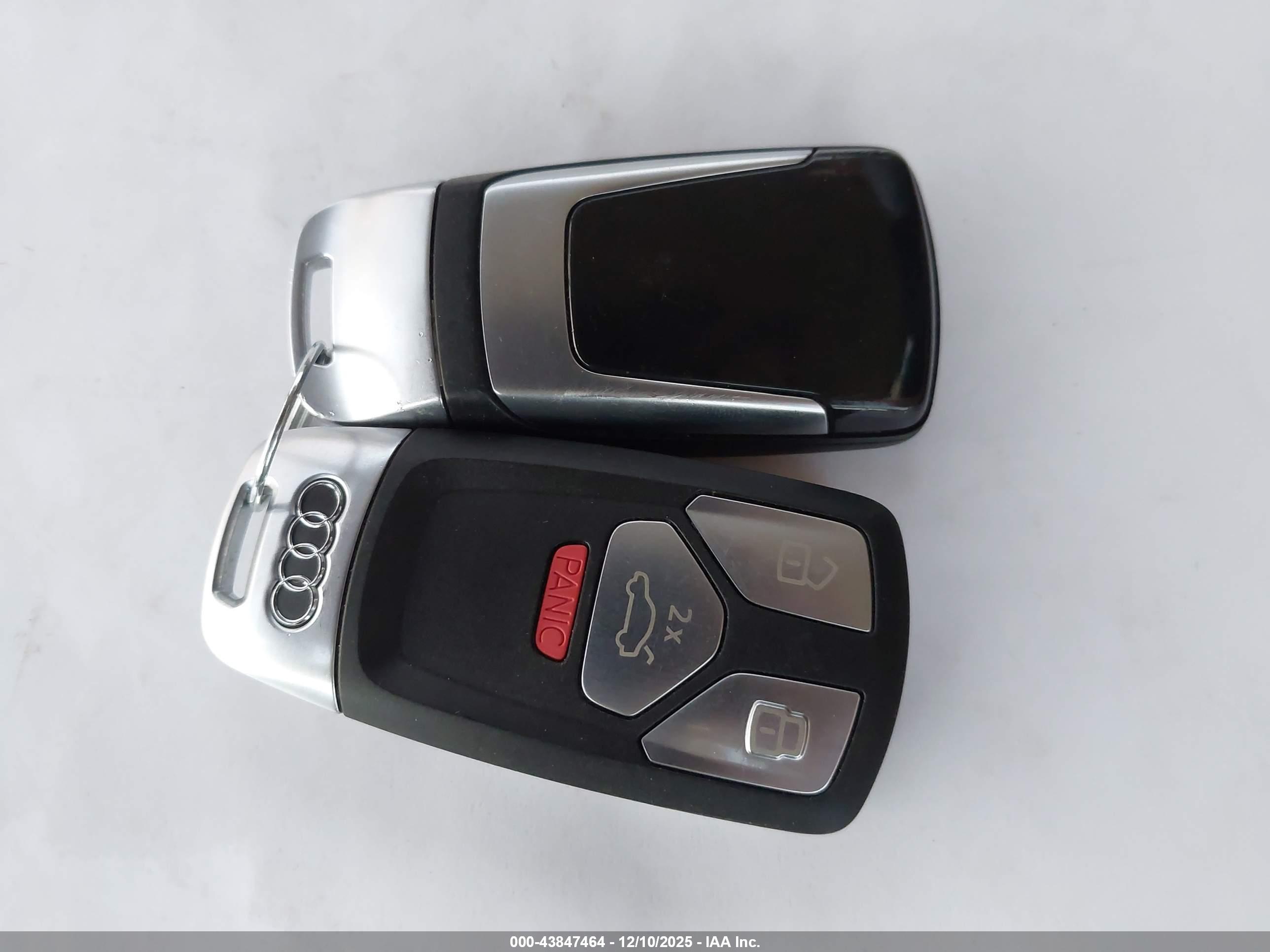 AUDI Q5 image 11