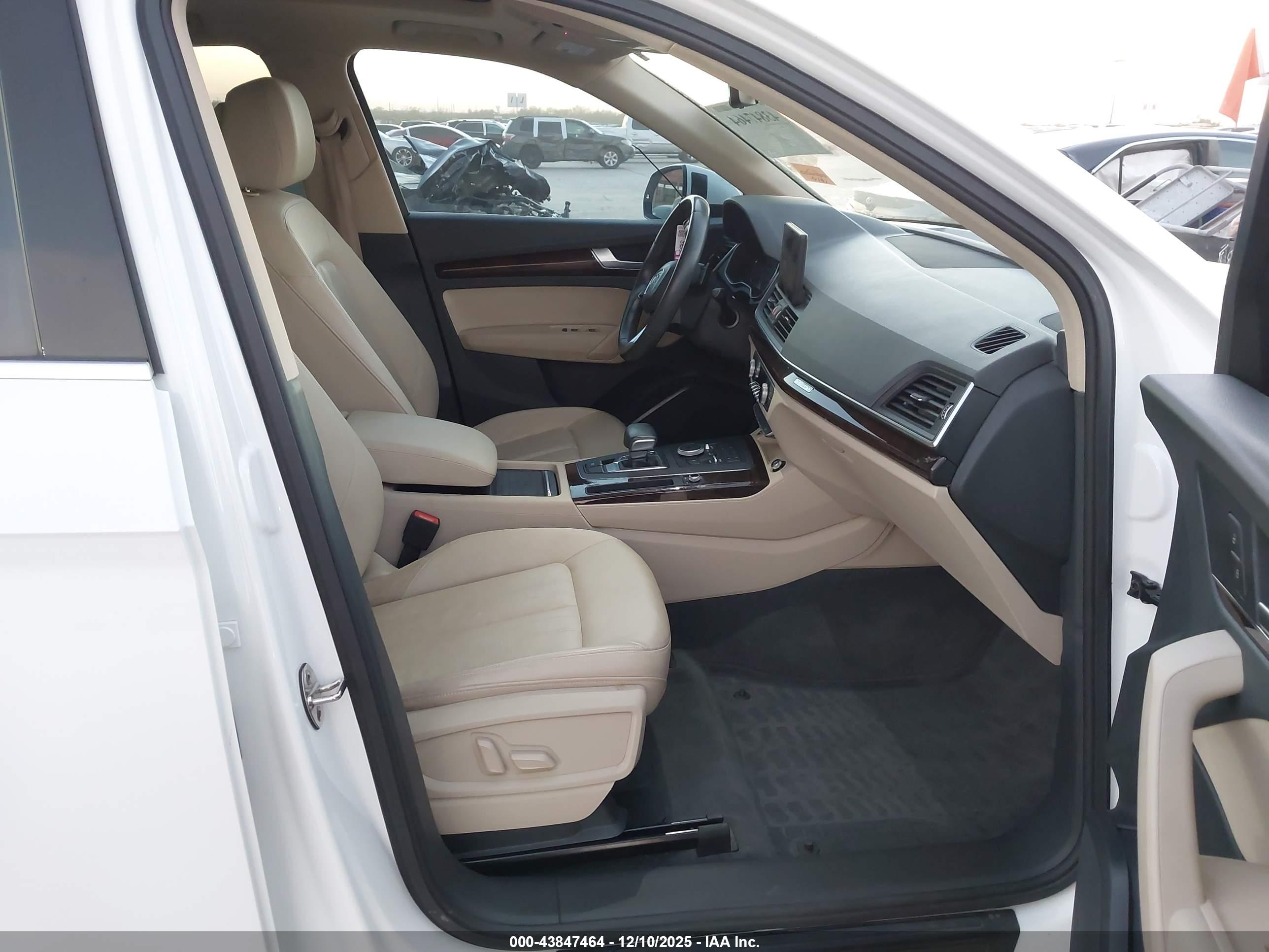 AUDI Q5 image 5