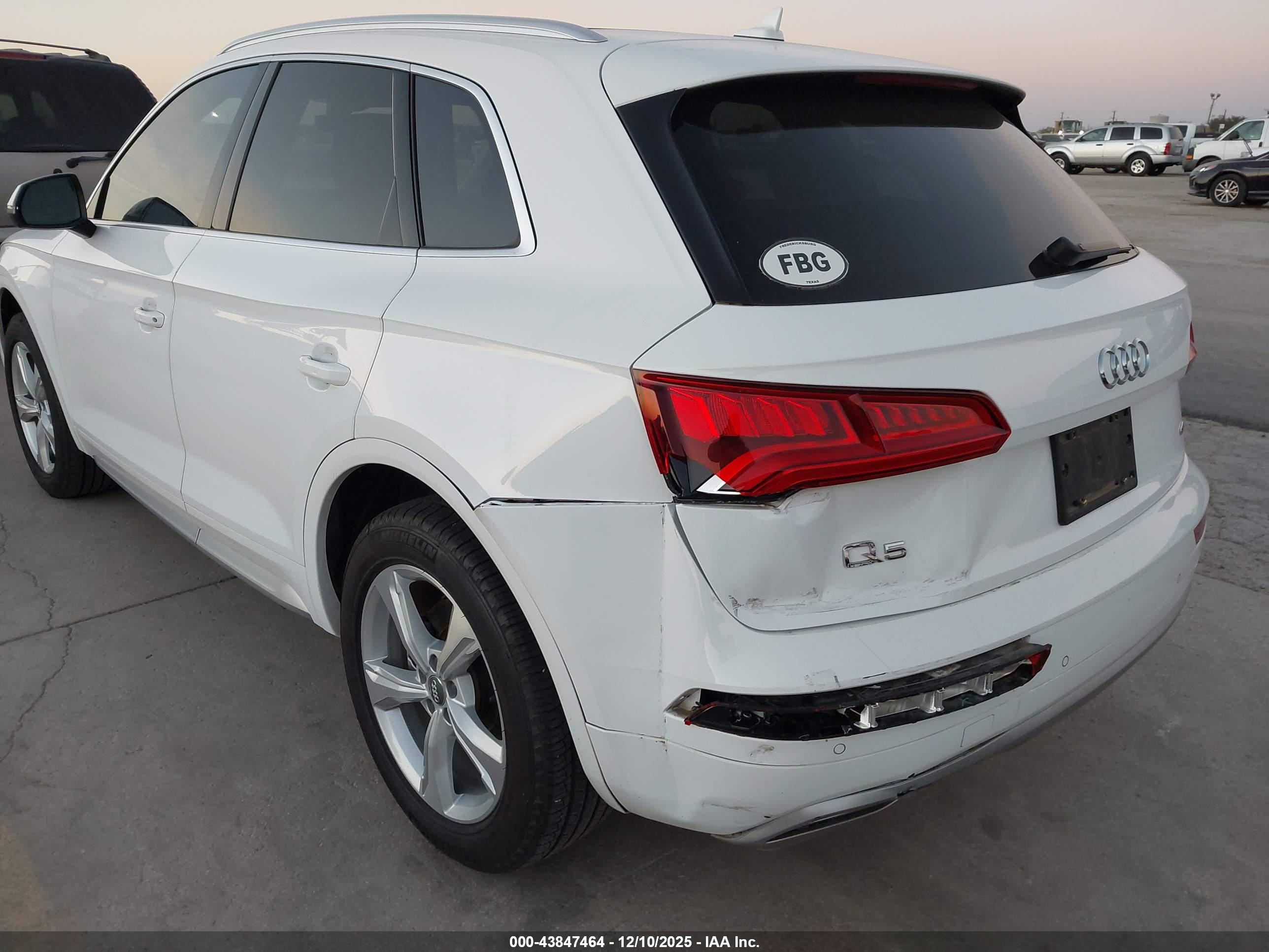 AUDI Q5 image 6