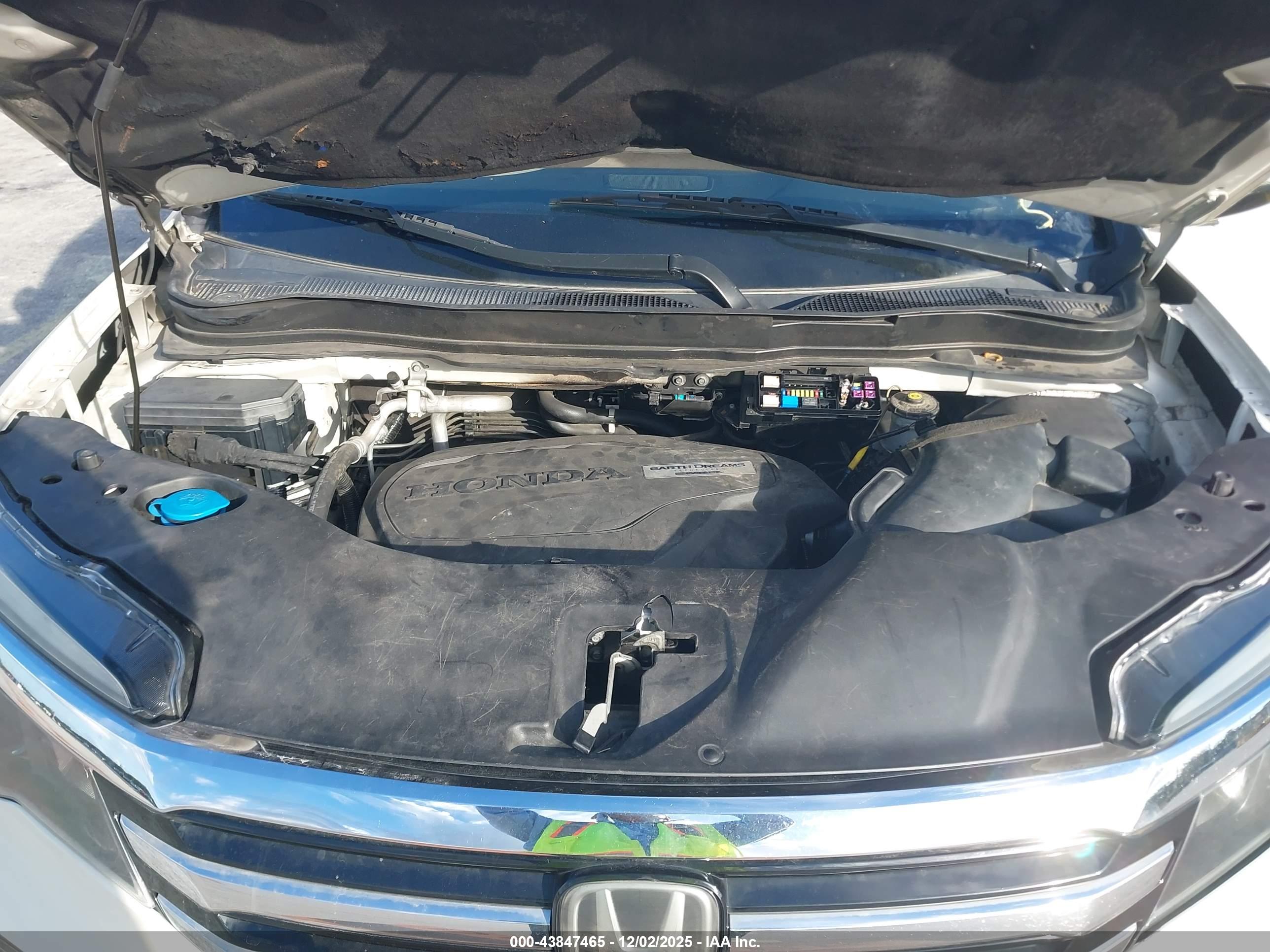 HONDA PILOT image 10