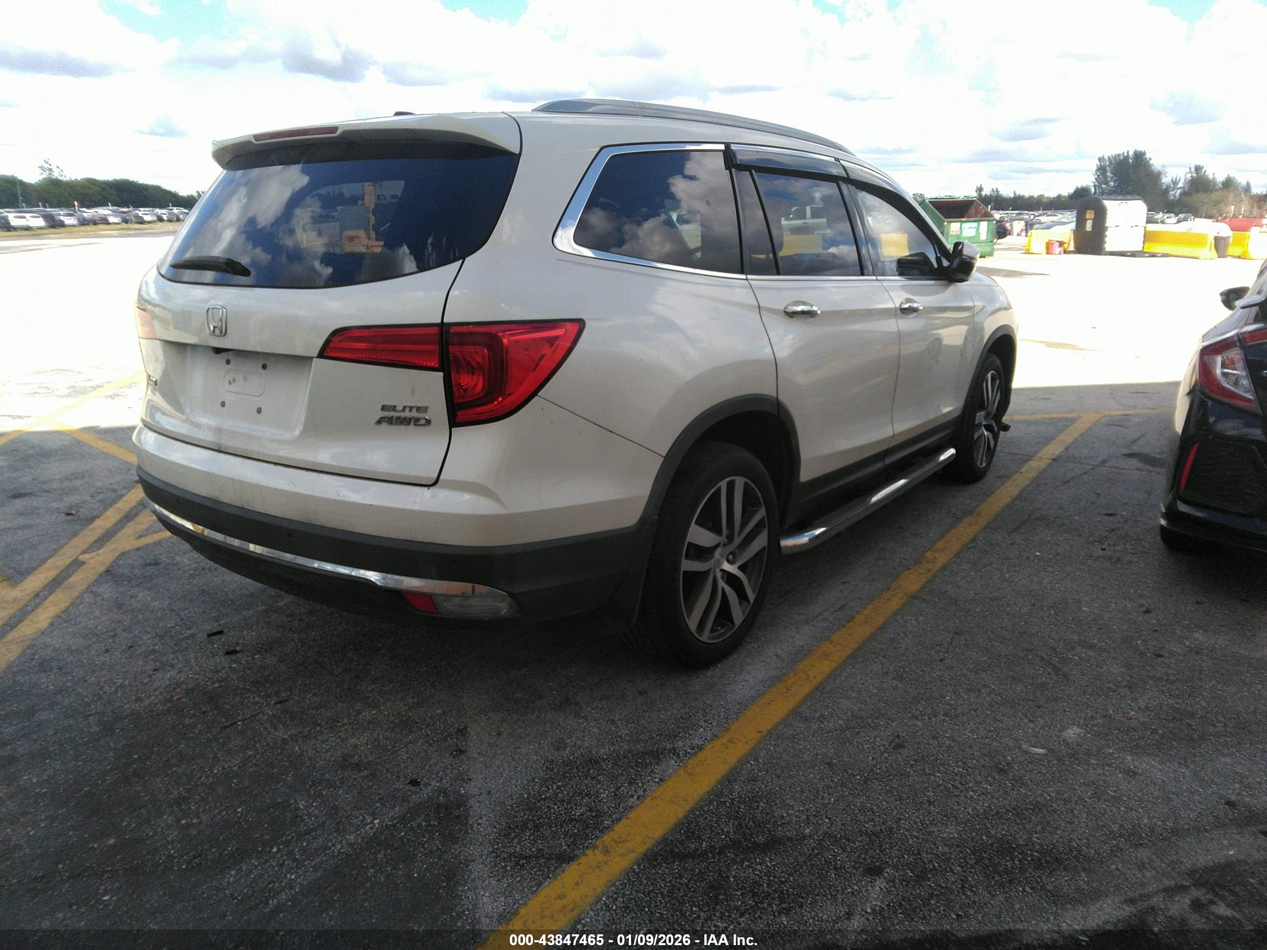 HONDA PILOT image 4