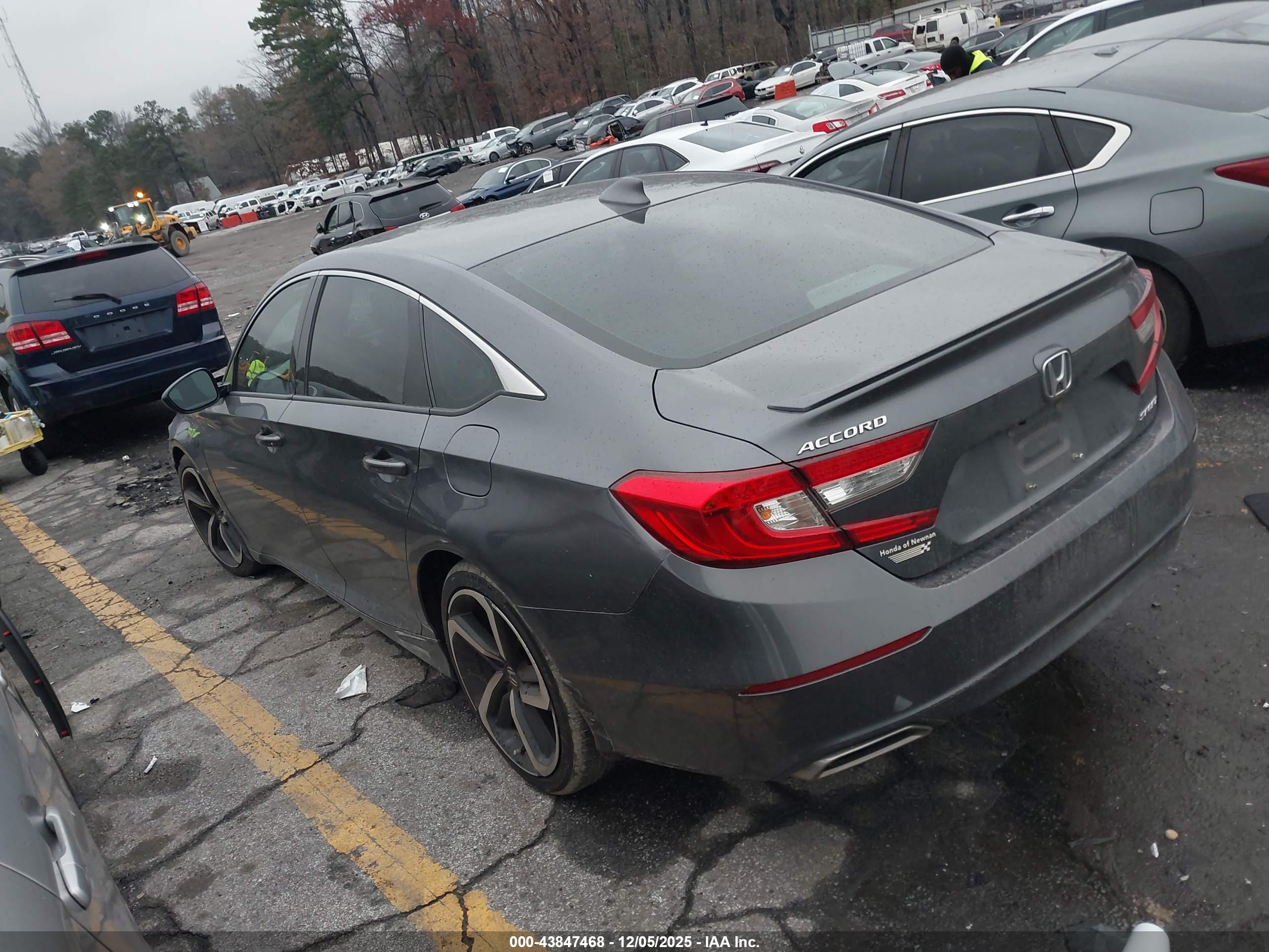 HONDA ACCORD image 3