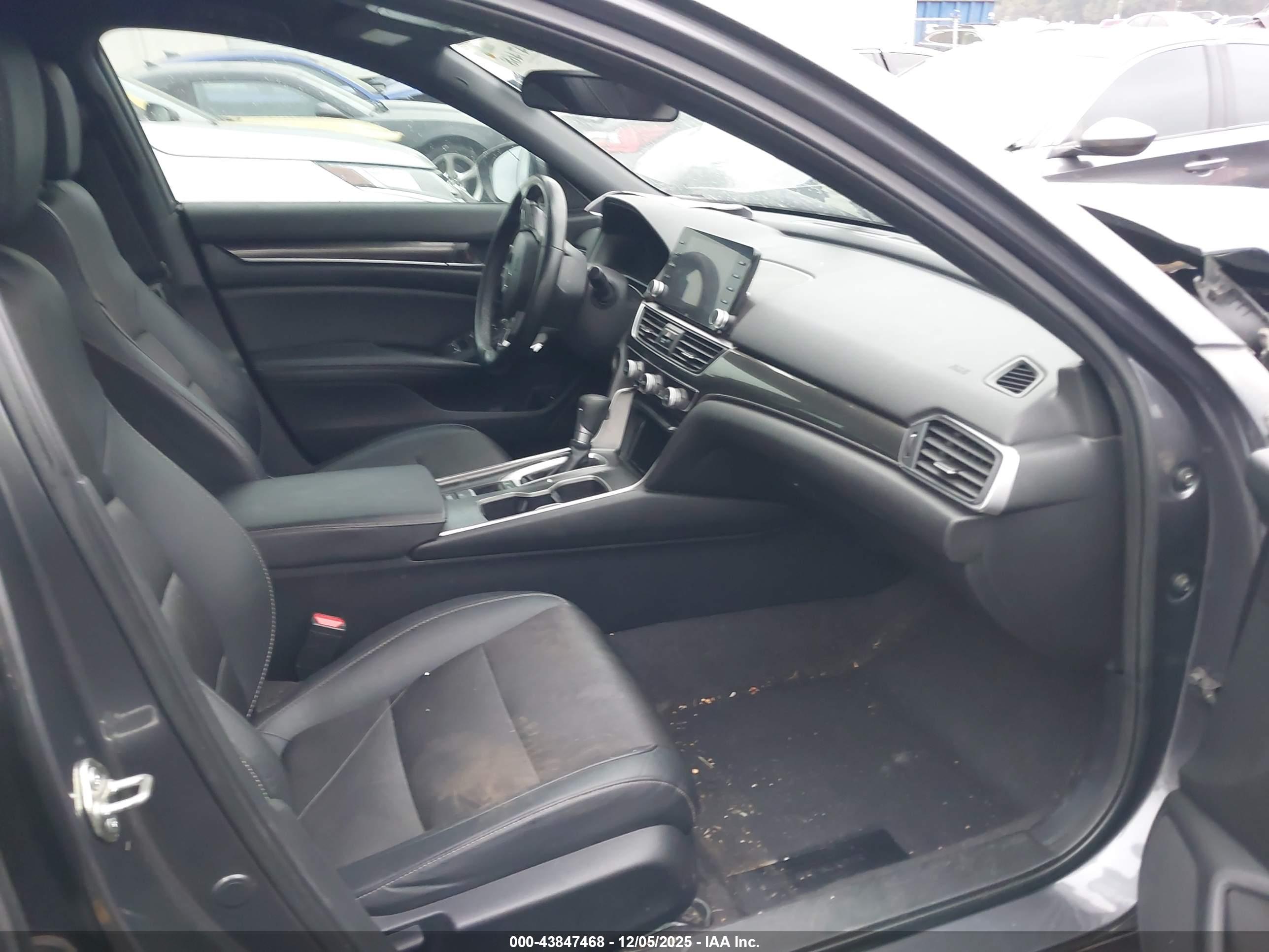 HONDA ACCORD image 5