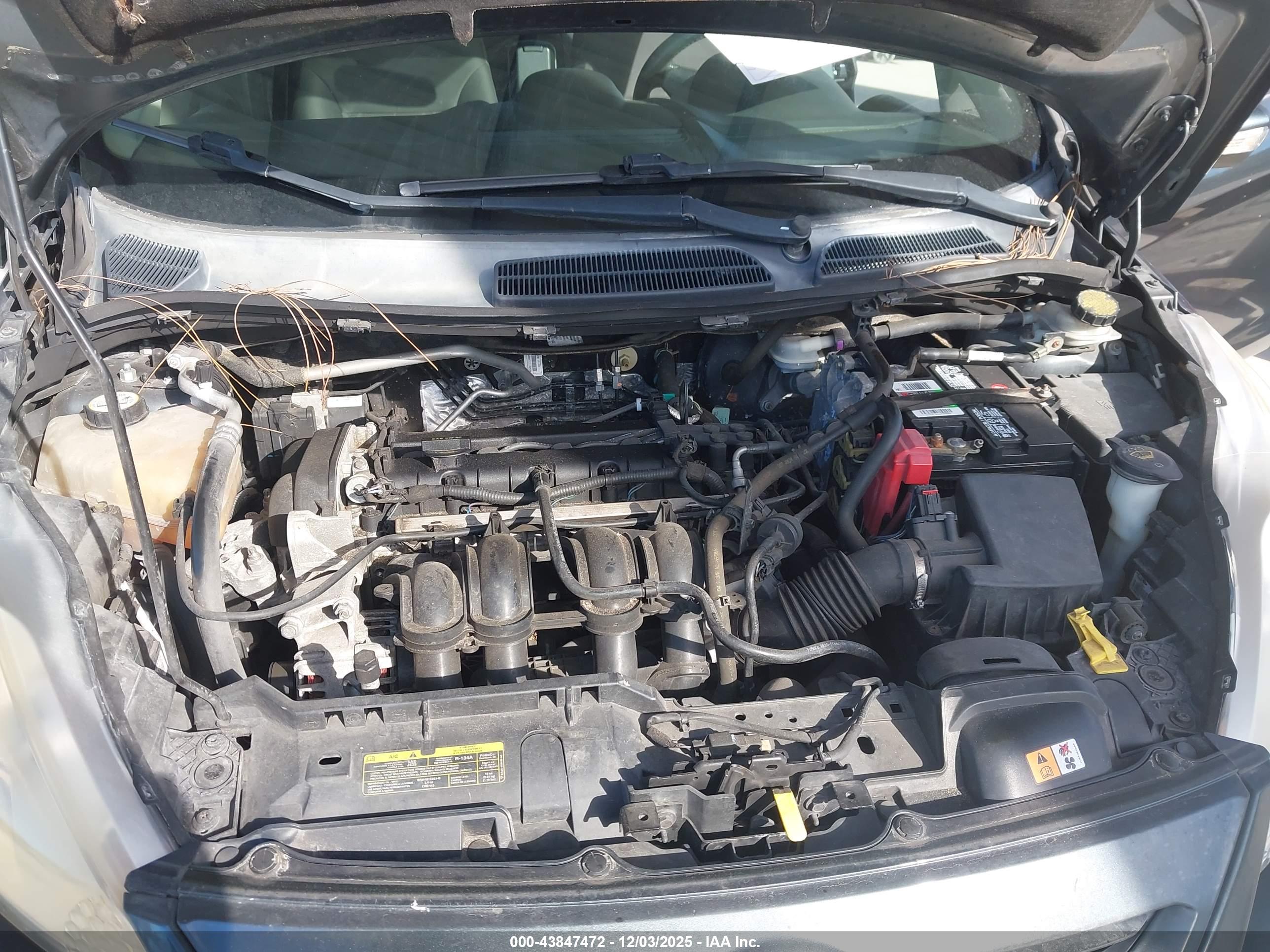 FORD FIESTA image 10