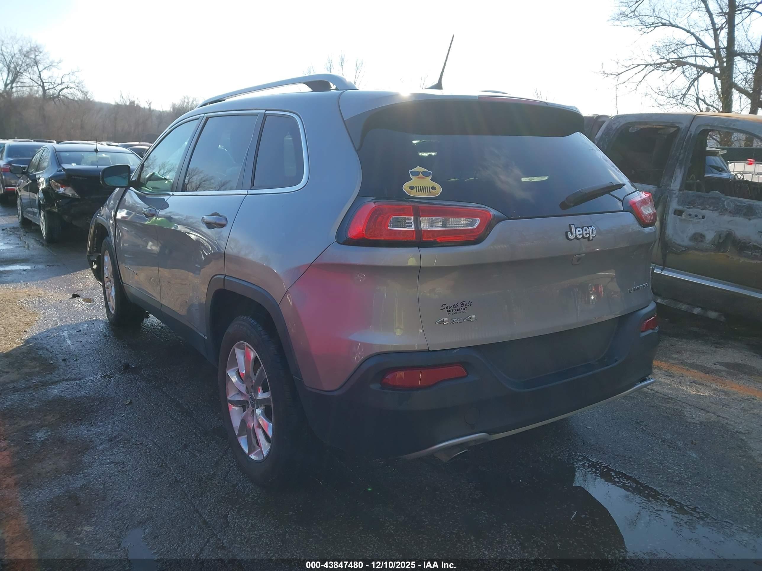 JEEP CHEROKEE image 3