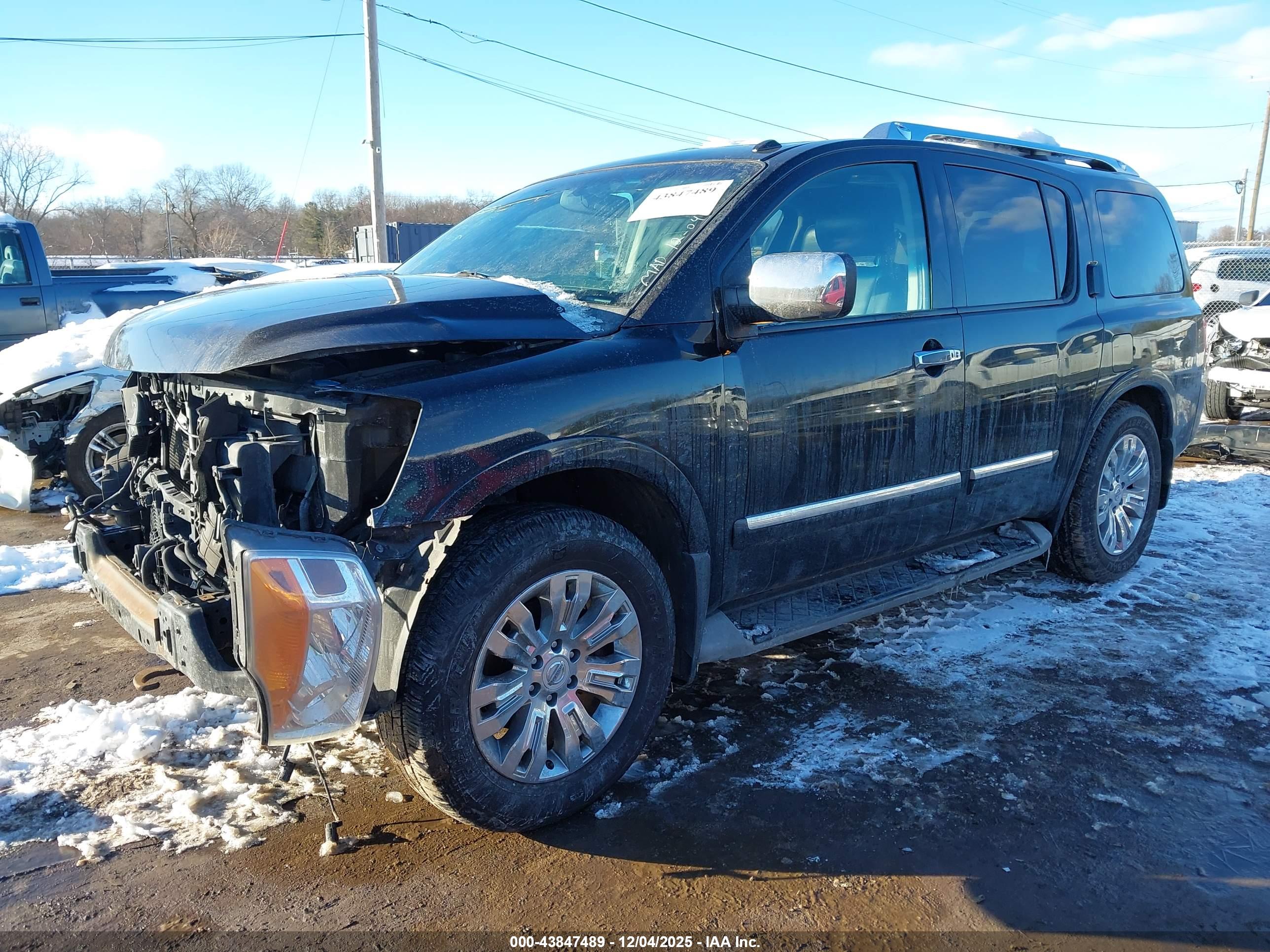 NISSAN ARMADA image 2
