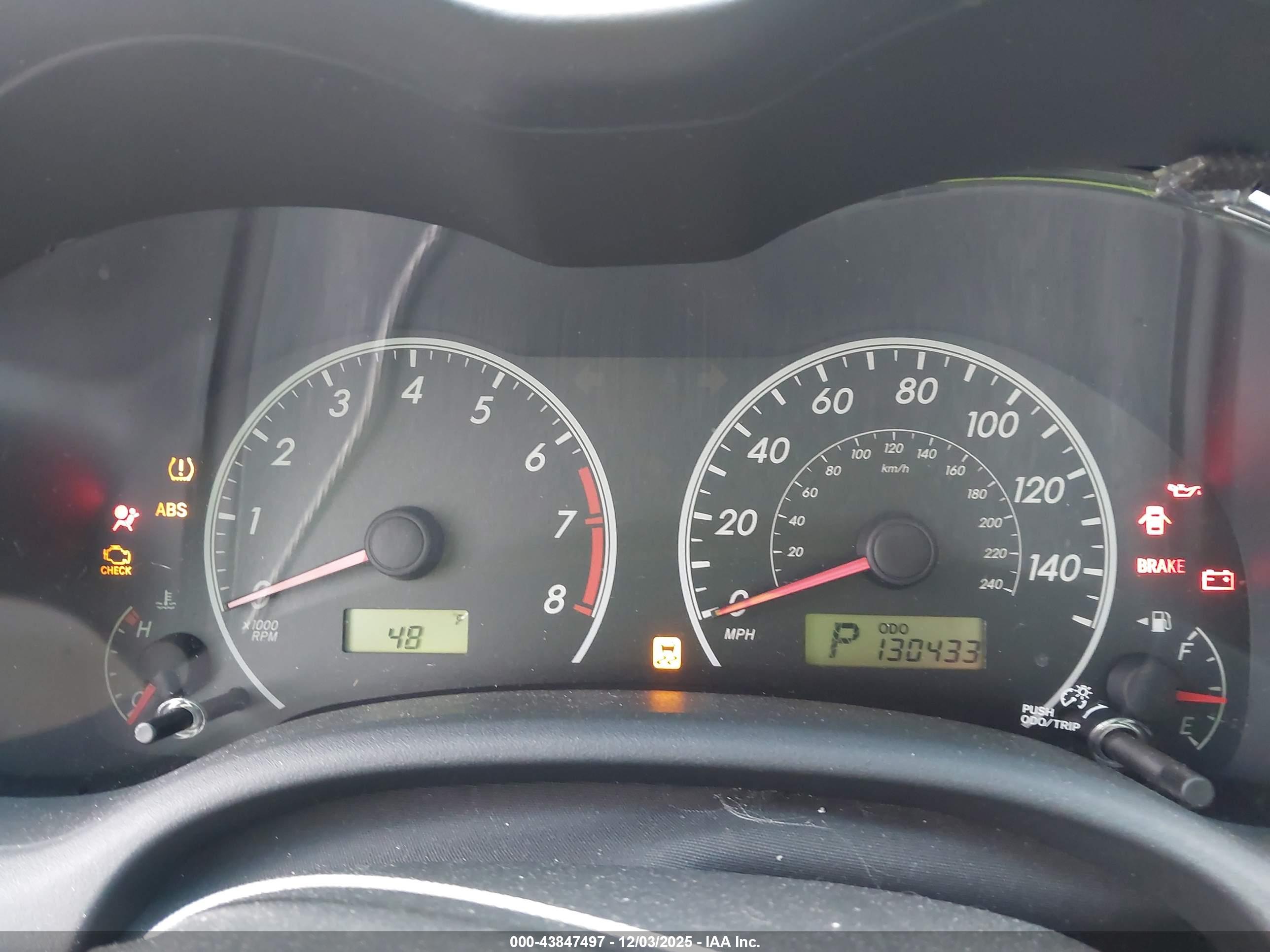 TOYOTA COROLLA image 7