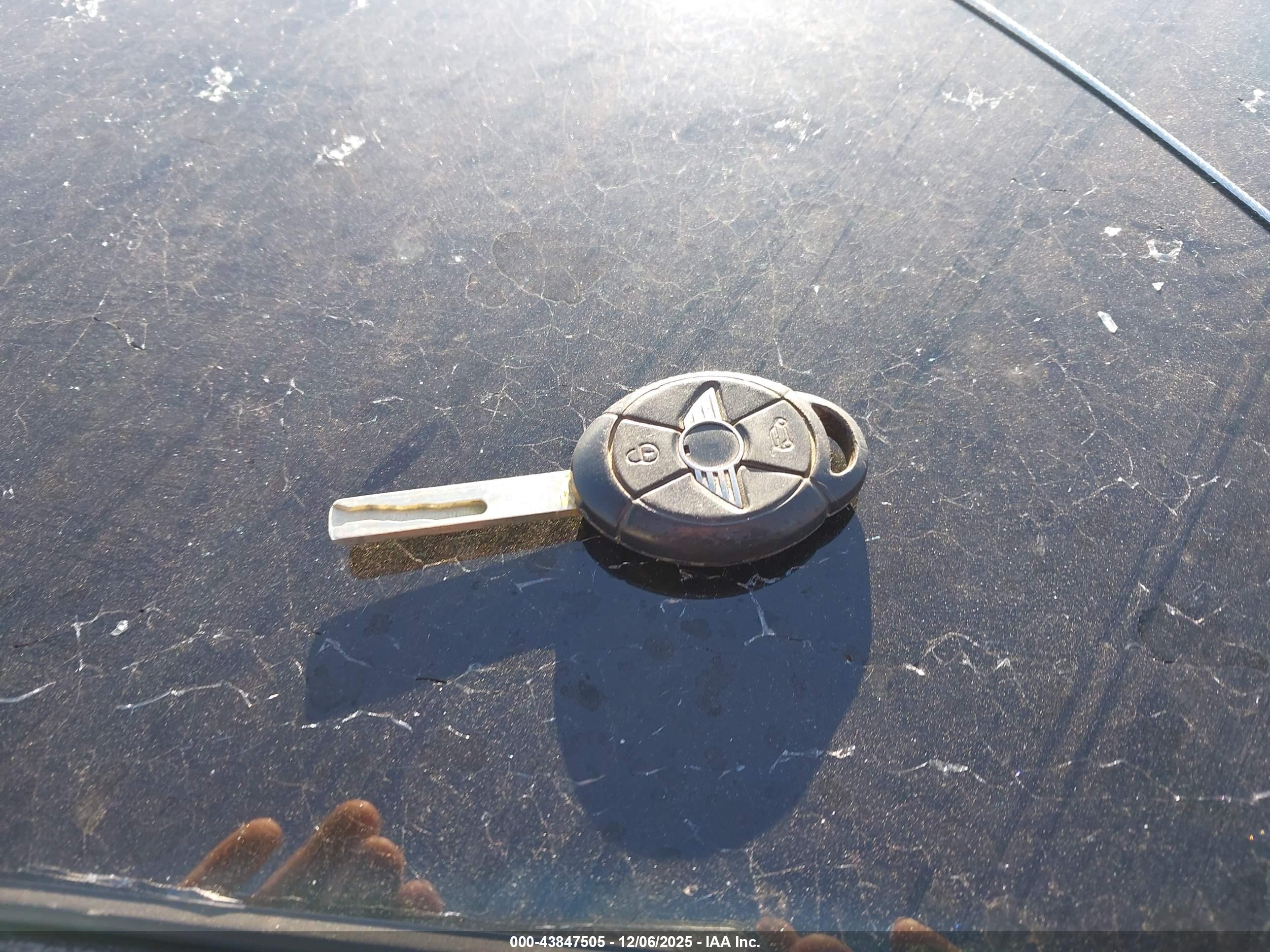 MINI COOPER image 11